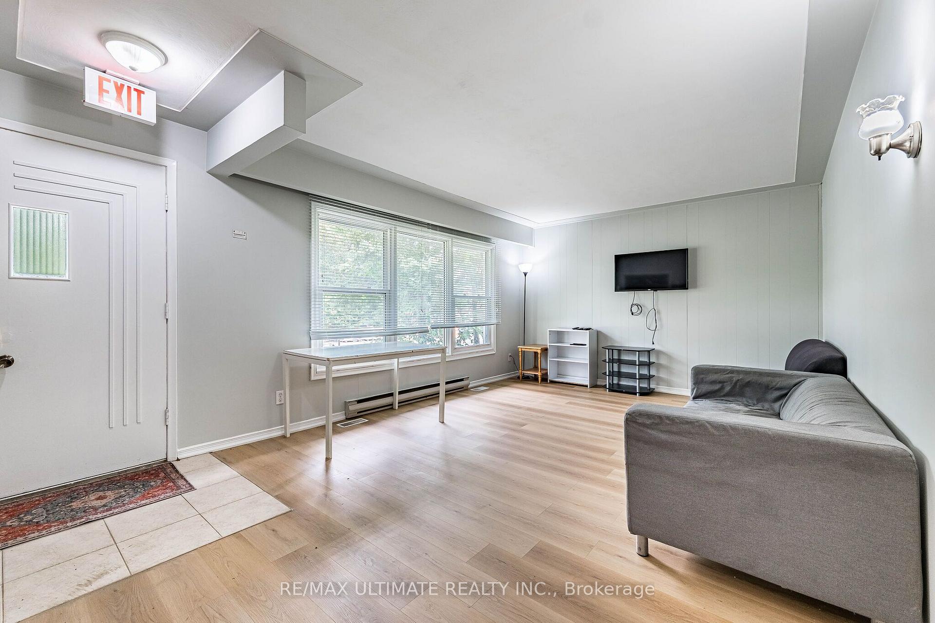 Photo 38 of 367 Holly Street N, Waterloo, Beechwood/University — HOMEH