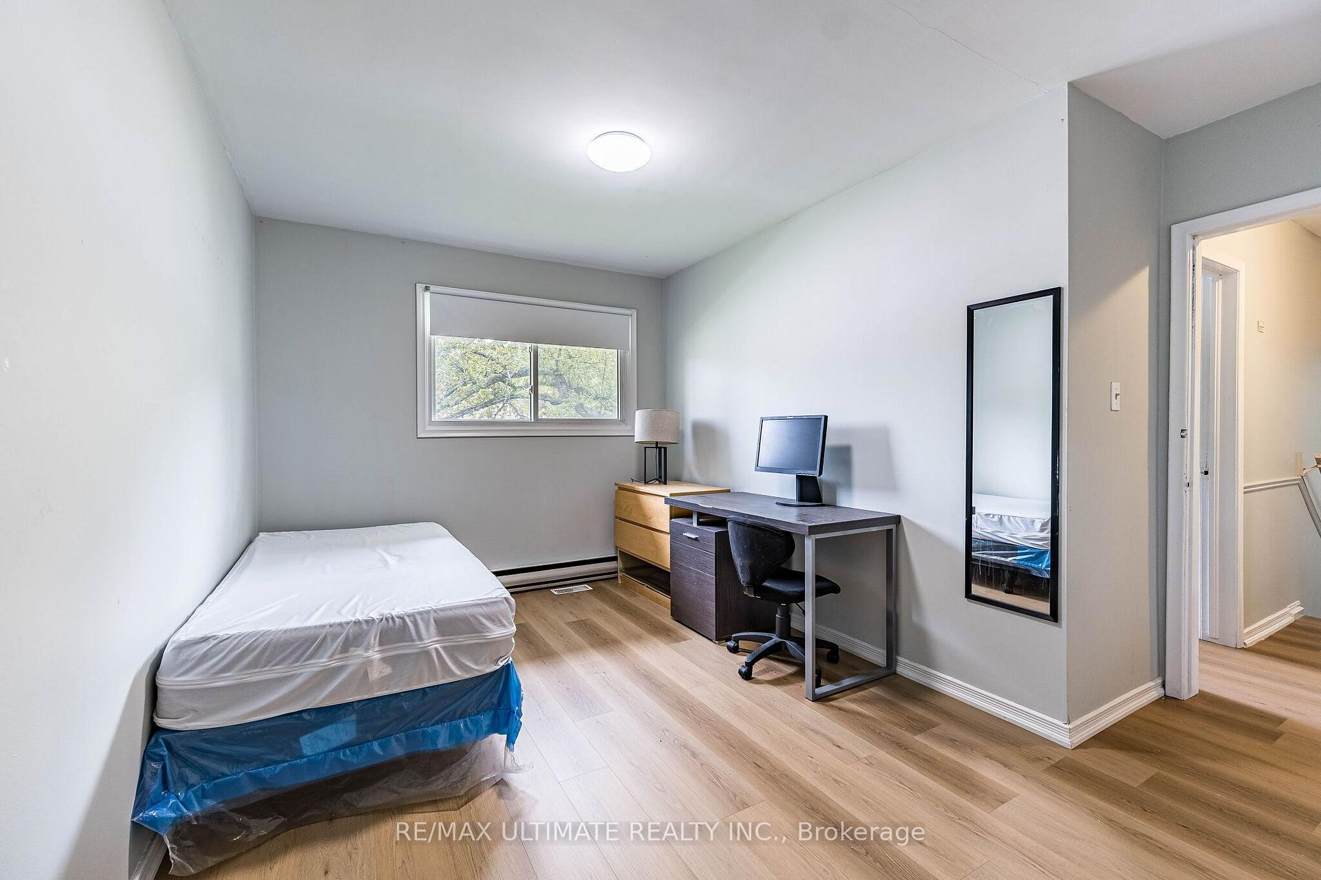 Photo 44 of 367 Holly Street N, Waterloo, Beechwood/University — HOMEH