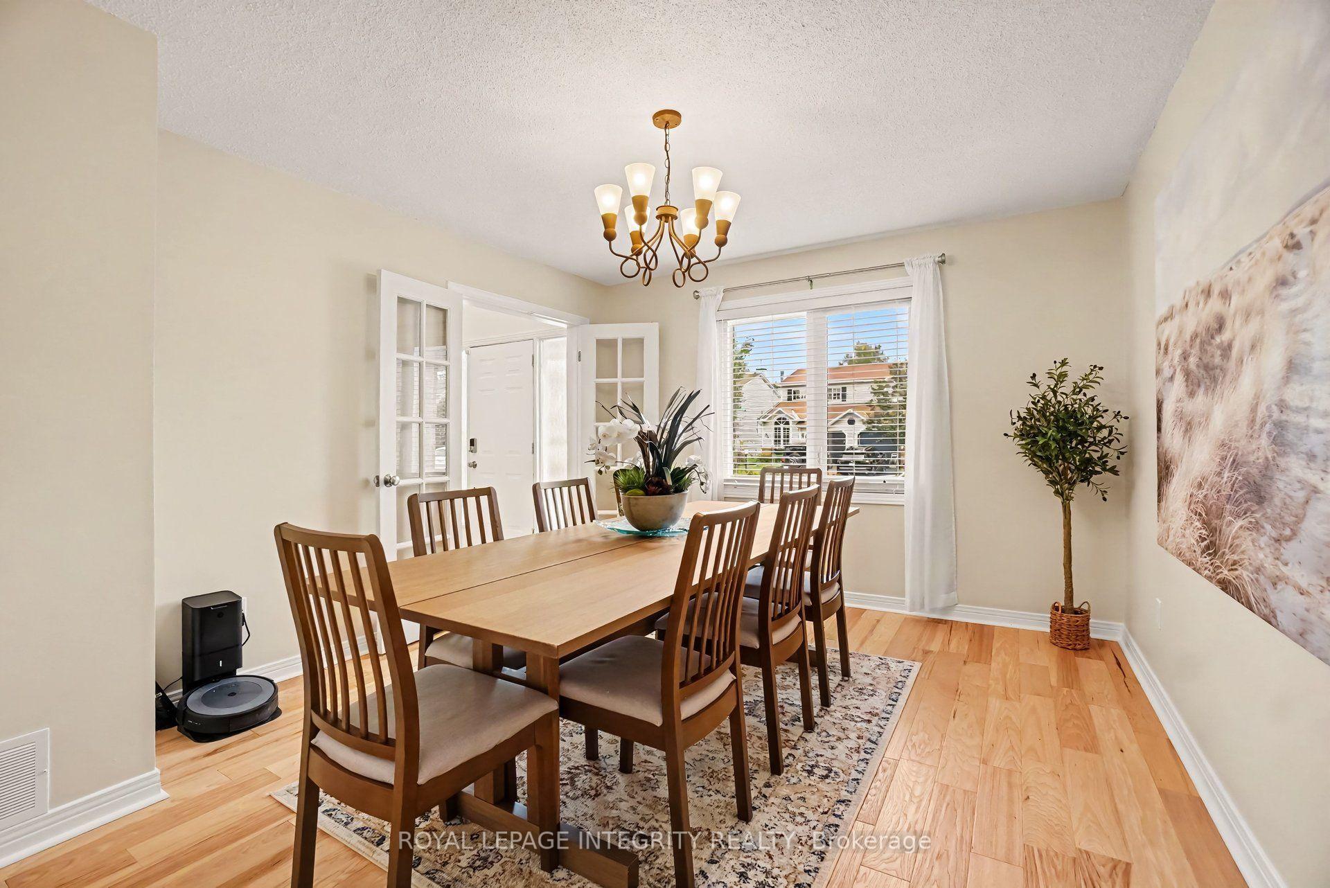 Photo 8 of 26 Randall James Drive, Ottawa, Stittsville (Central) — HOMEH