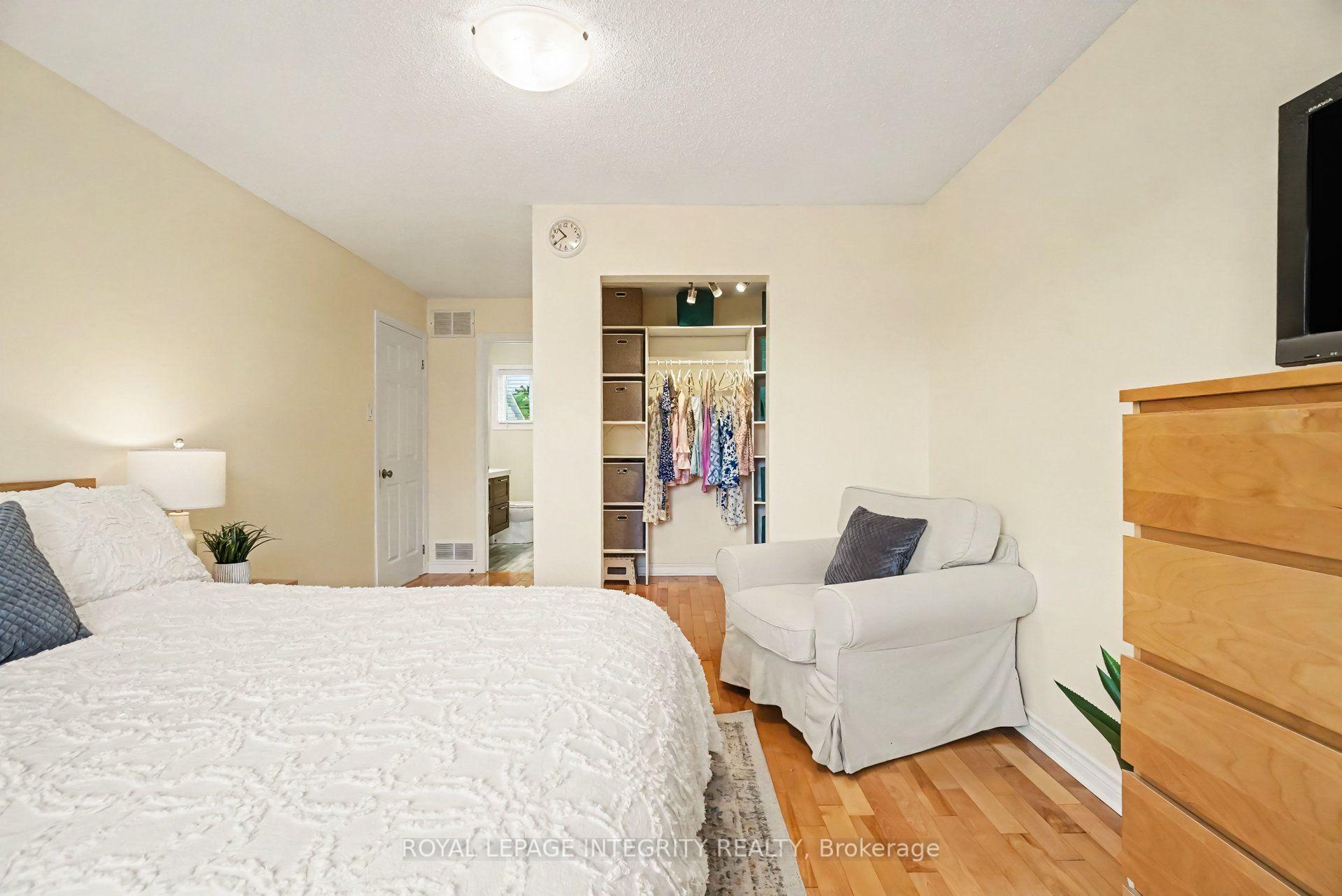 Photo 18 of 26 Randall James Drive, Ottawa, Stittsville (Central) — HOMEH
