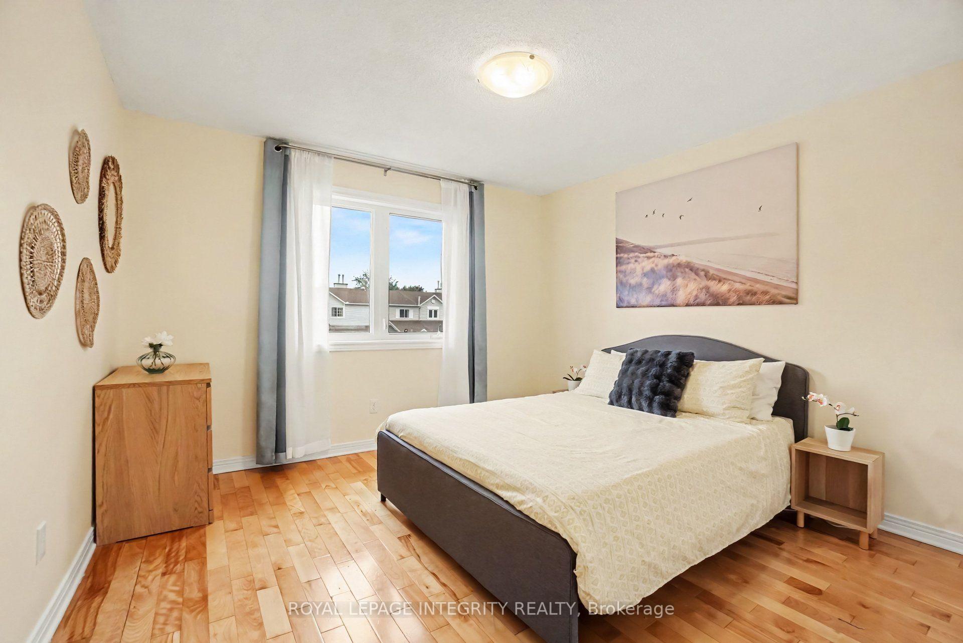 Photo 21 of 26 Randall James Drive, Ottawa, Stittsville (Central) — HOMEH