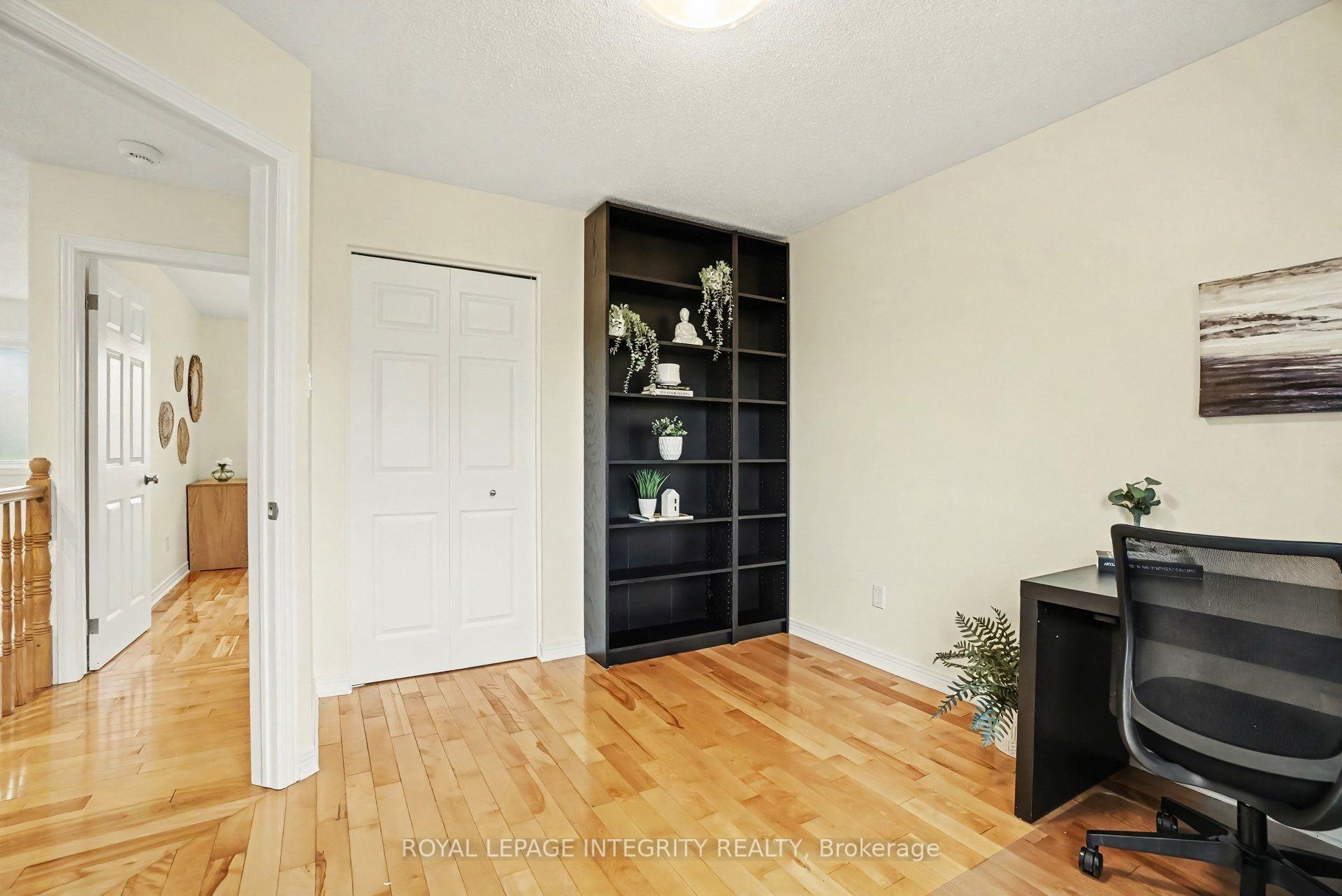 Photo 23 of 26 Randall James Drive, Ottawa, Stittsville (Central) — HOMEH