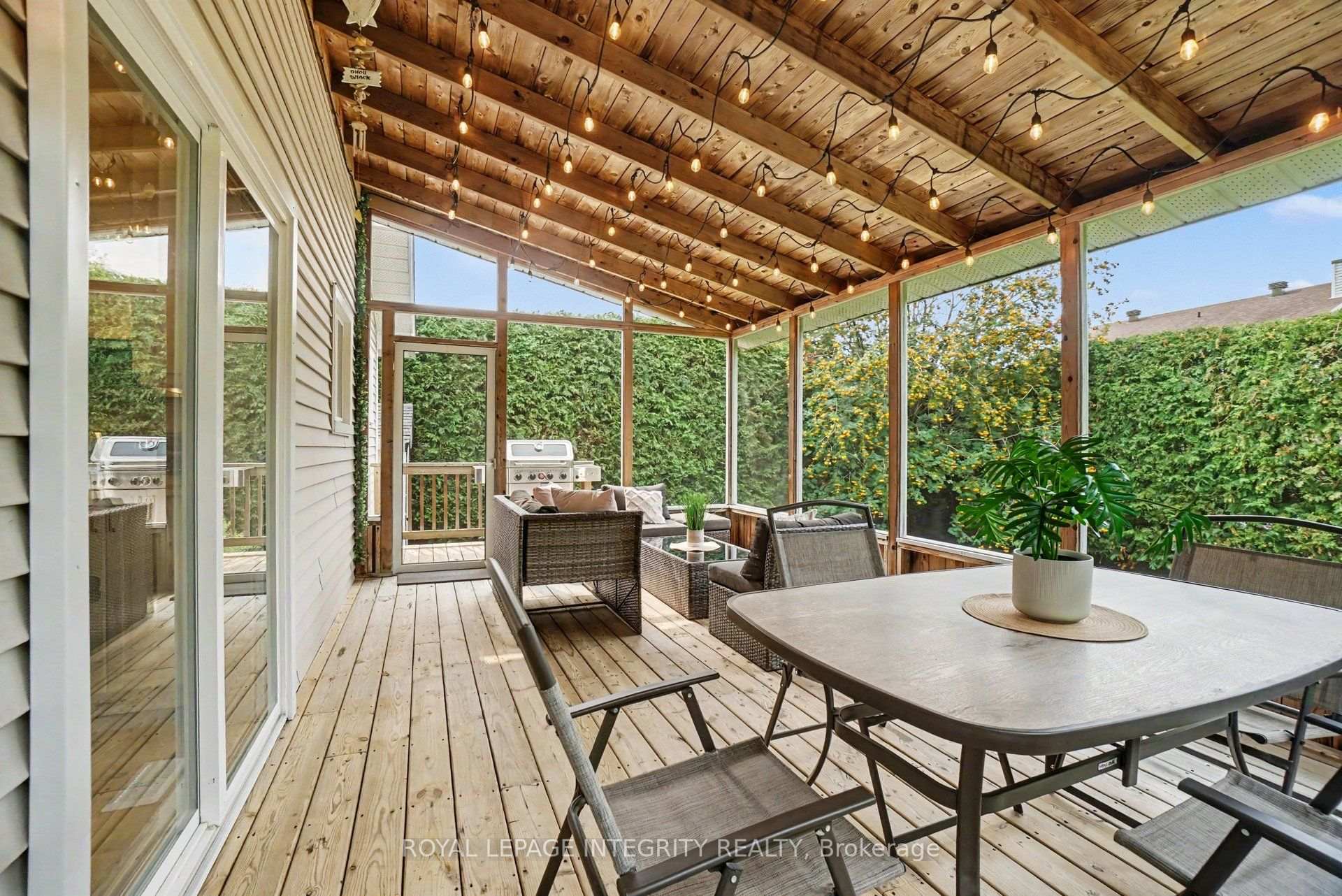 Photo 27 of 26 Randall James Drive, Ottawa, Stittsville (Central) — HOMEH