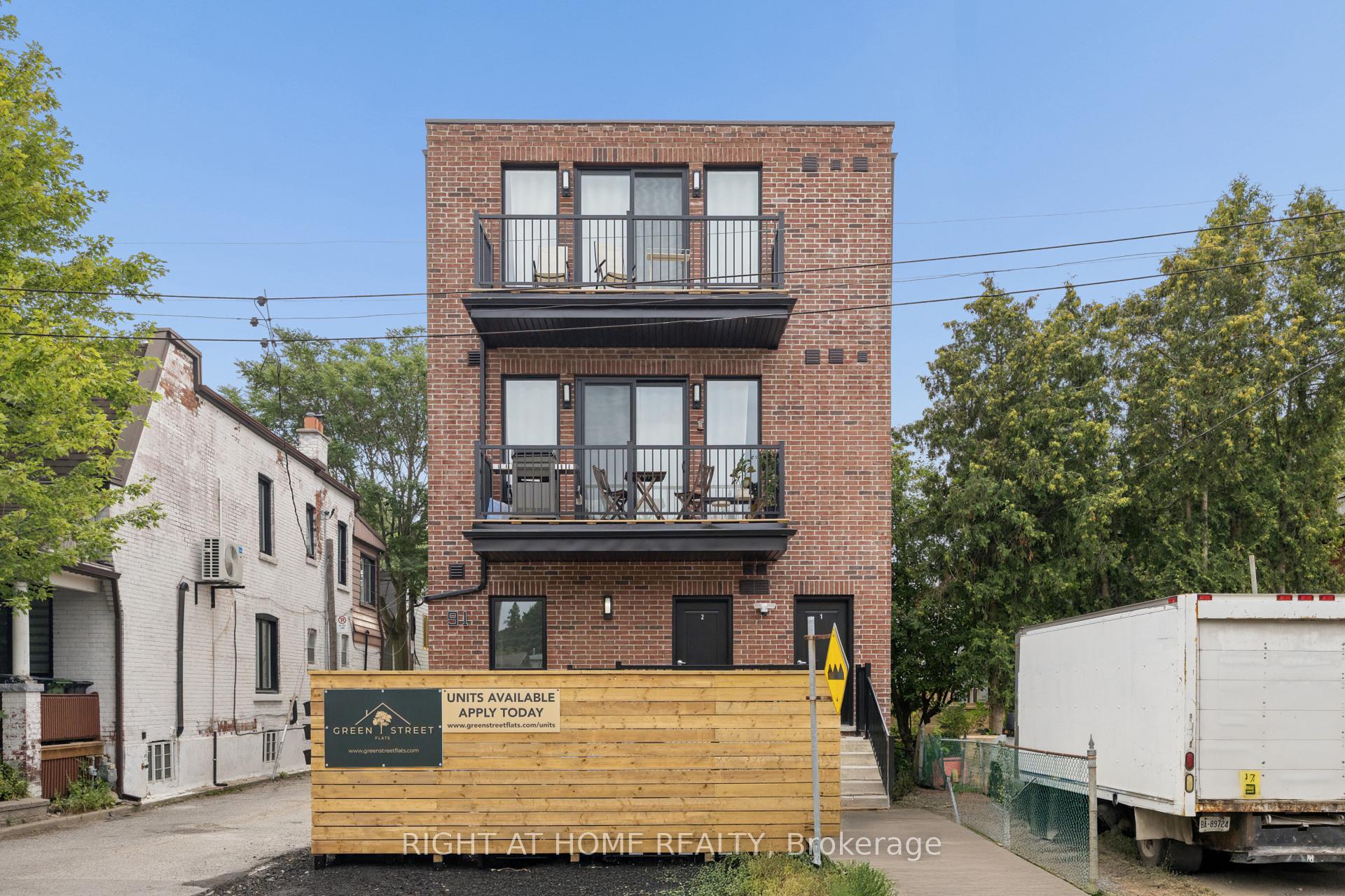 Photo 24 of Unit 2, 91 Barton Avenue, Toronto, The Annex — HOMEH