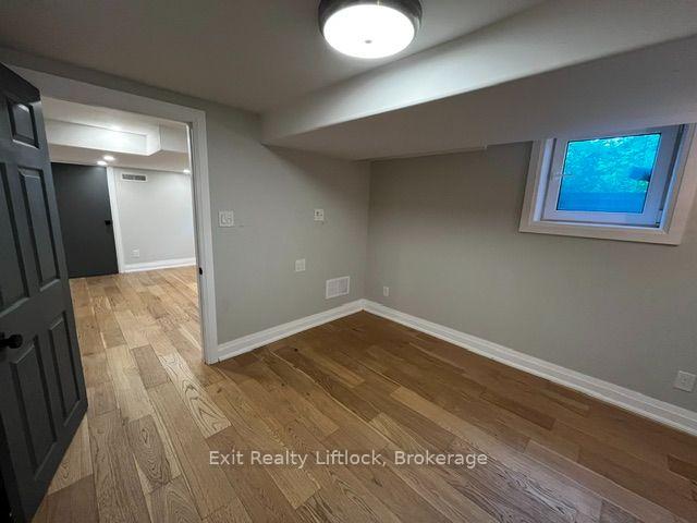 Photo 10 of 450 Weller Street, Peterborough, Town Ward 3 — HOMEH