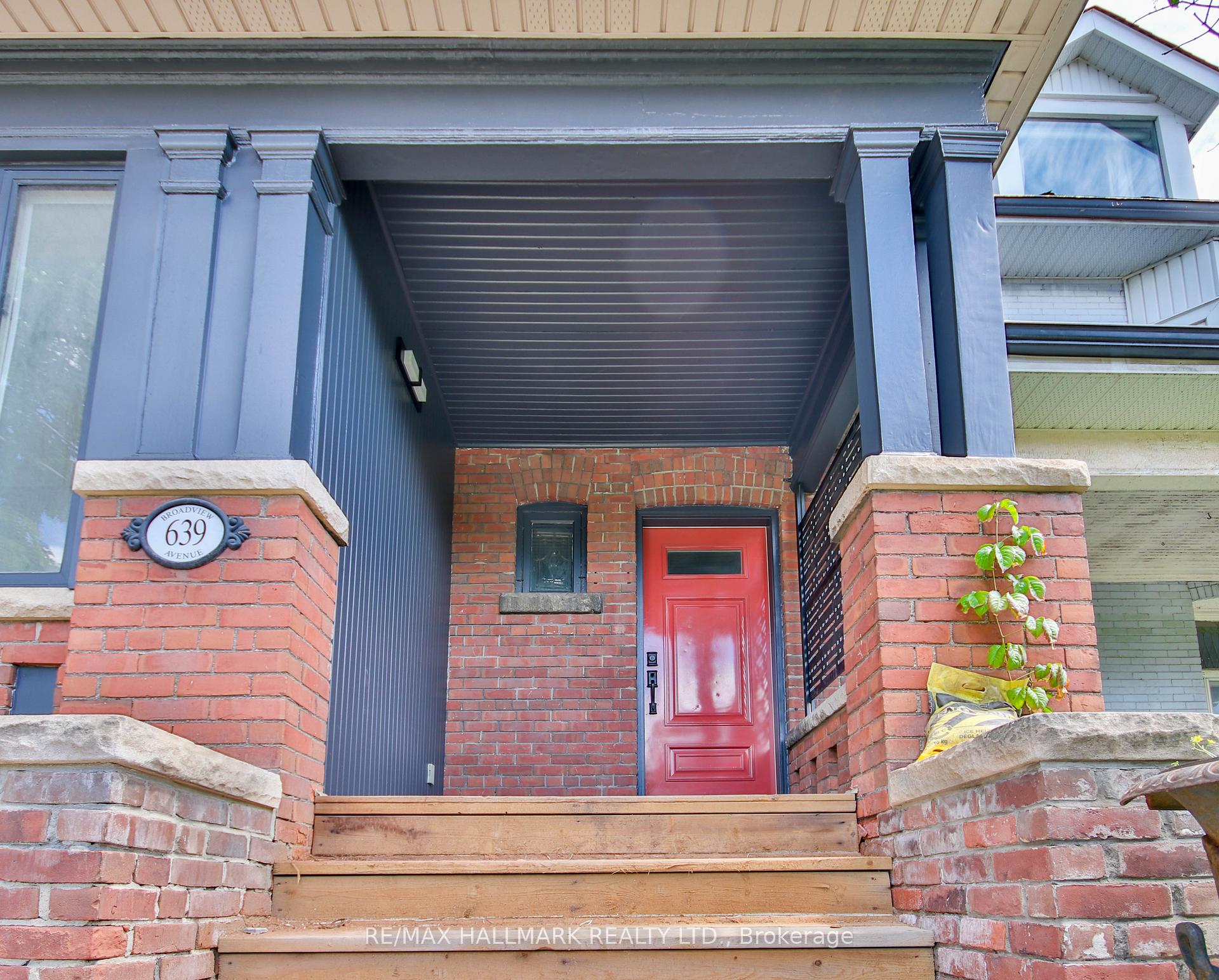 Photo 3 of Unit Main Fl, 639 Broadview Avenue, Toronto, North Riverdale — HOMEH