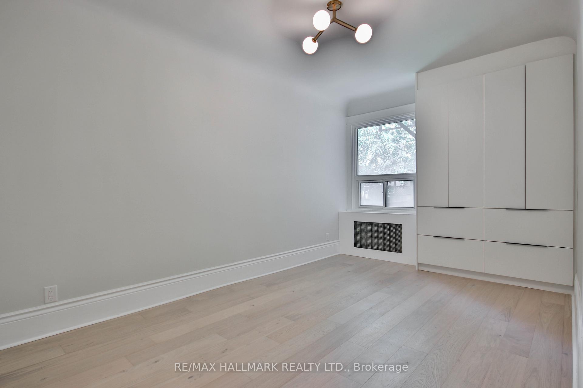 Photo 23 of Unit Main Fl, 639 Broadview Avenue, Toronto, North Riverdale — HOMEH