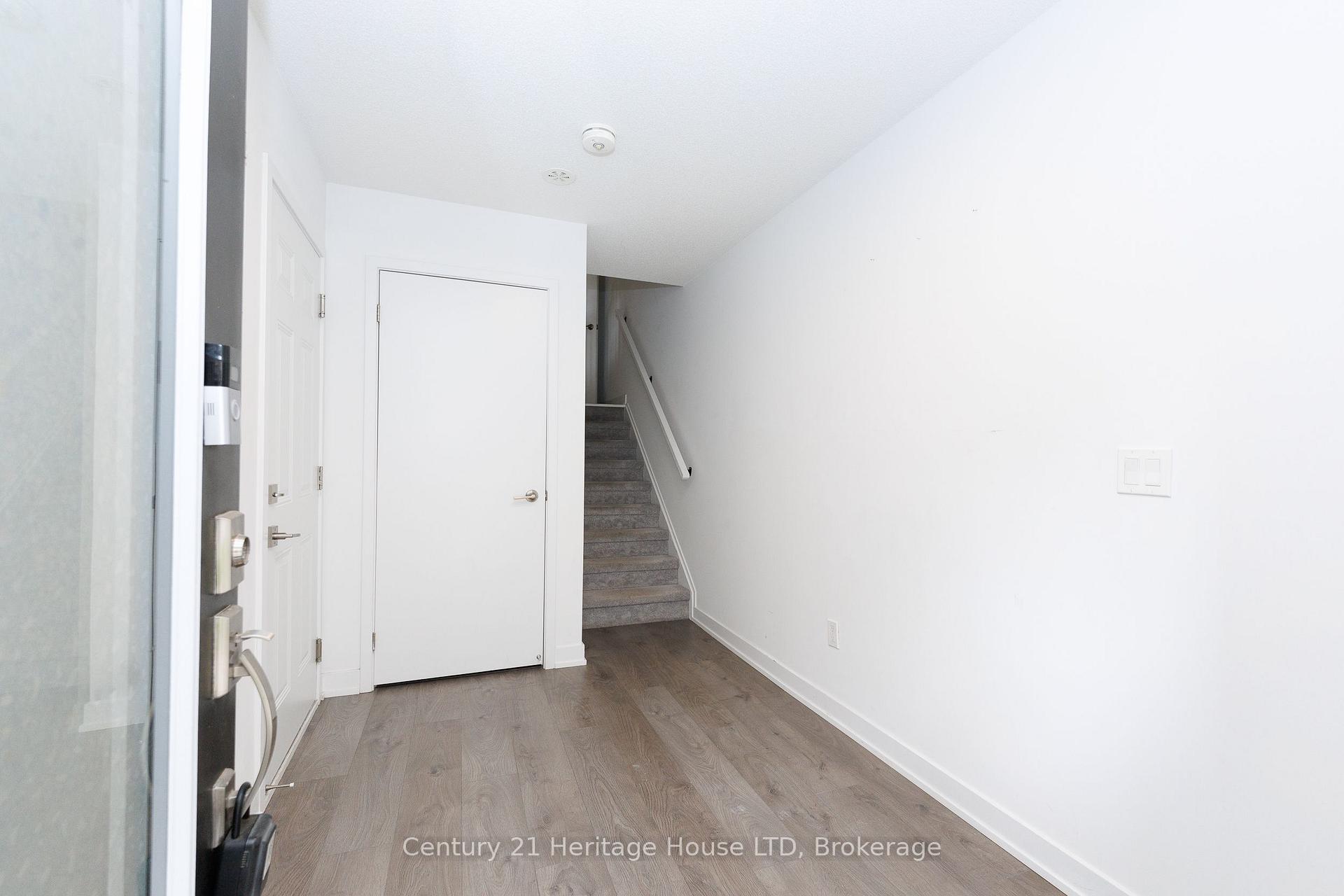 Photo 2 of Unit 55, 1121 Cooke Boulevard, Burlington, LaSalle — HOMEH
