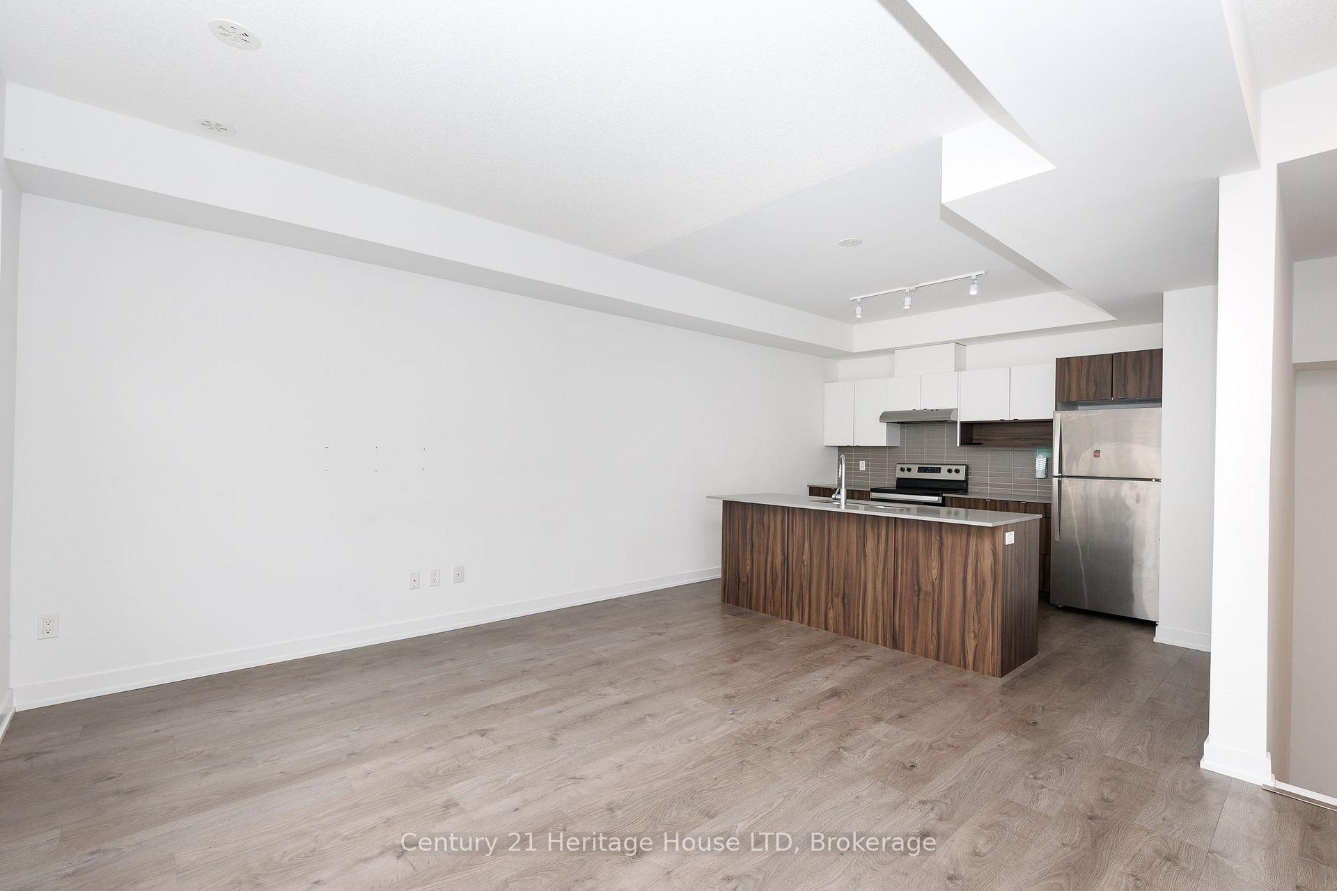 Photo 5 of Unit 55, 1121 Cooke Boulevard, Burlington, LaSalle — HOMEH