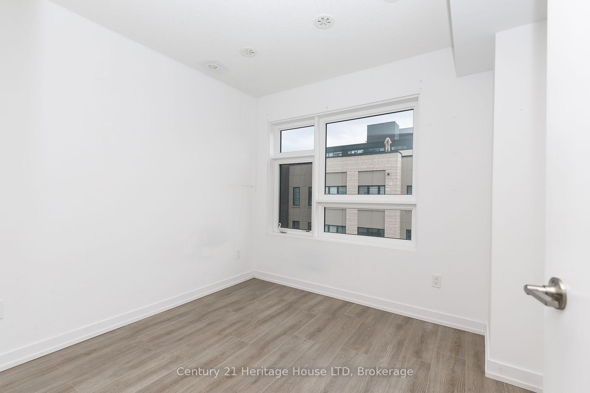 Photo 18 of Unit 55, 1121 Cooke Boulevard, Burlington, LaSalle — HOMEH
