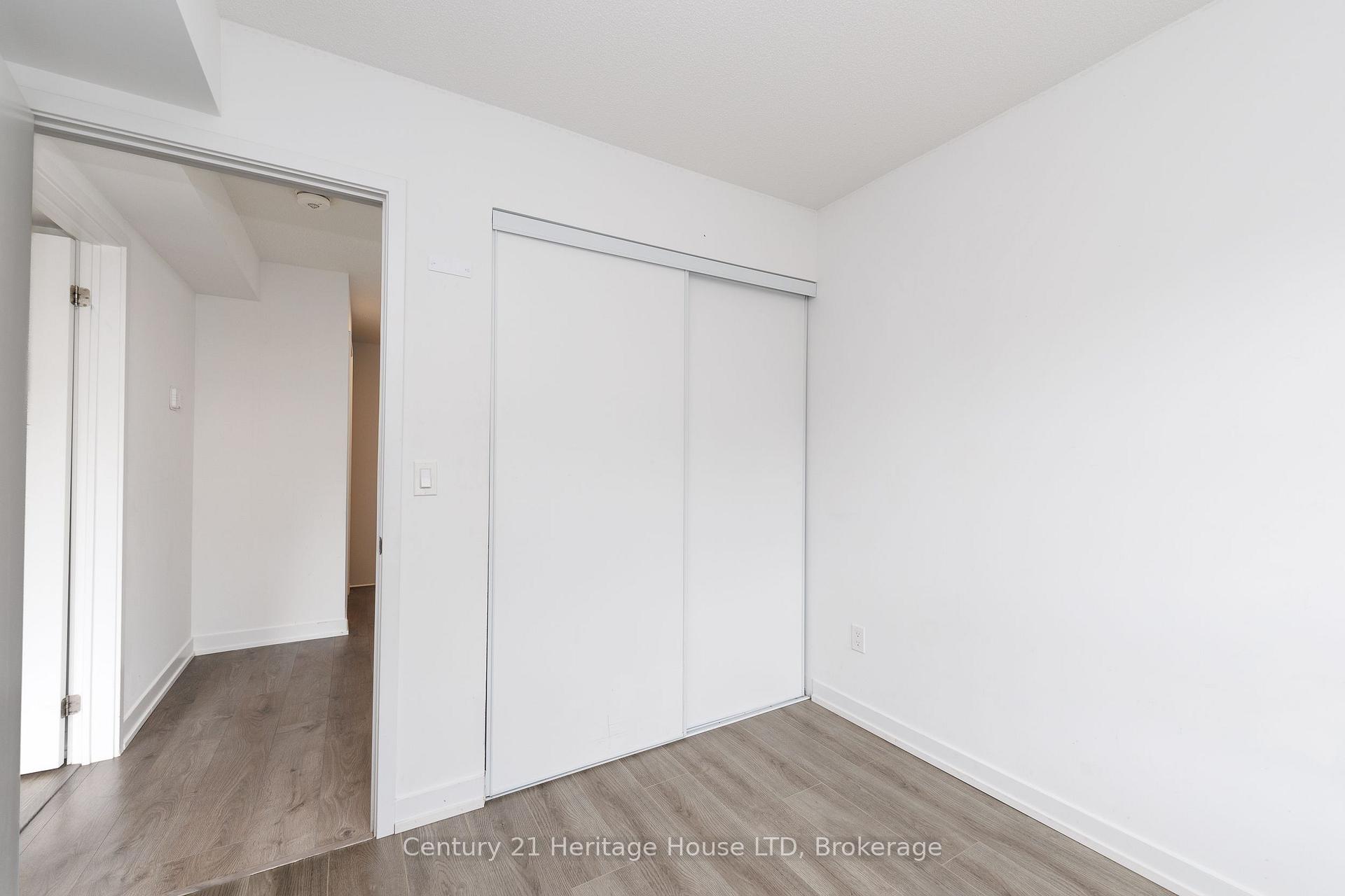 Photo 19 of Unit 55, 1121 Cooke Boulevard, Burlington, LaSalle — HOMEH