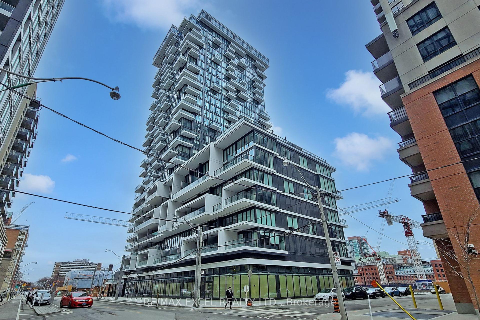Front of Unit Ph02, 77 Shuter Street
