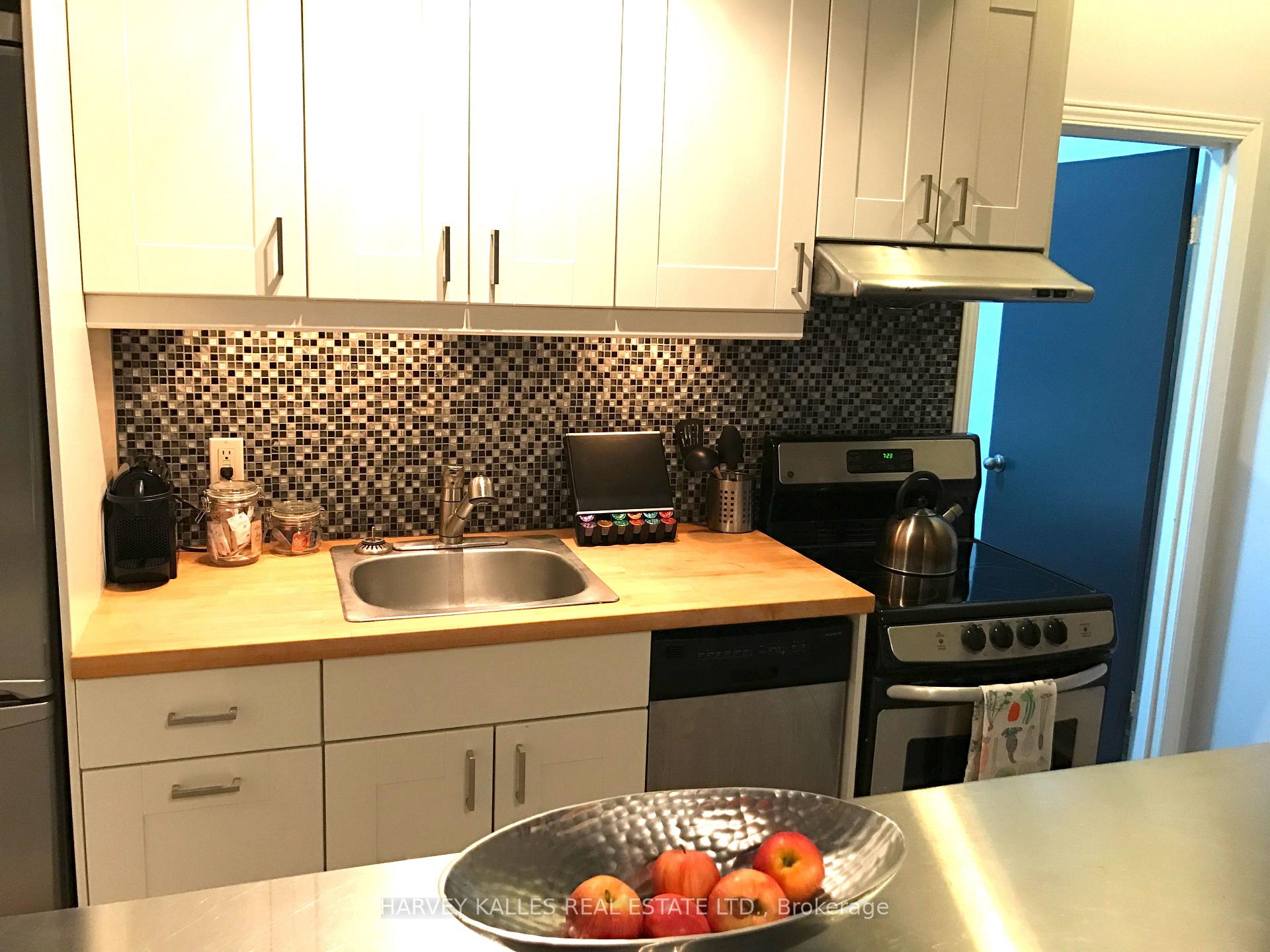 Photo 4 of Unit 1, 47 Northcote Avenue, Toronto, Little Portugal — HOMEH