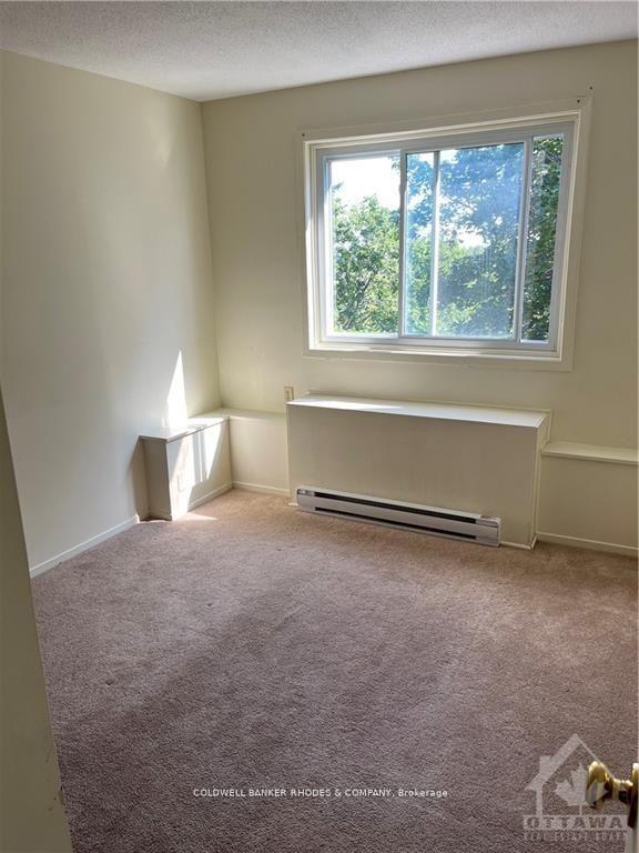 Photo 7 of Unit 407, 325 Centrum Boulevard, Ottawa, Bilberry Creek/Queenswood Heights — HOMEH