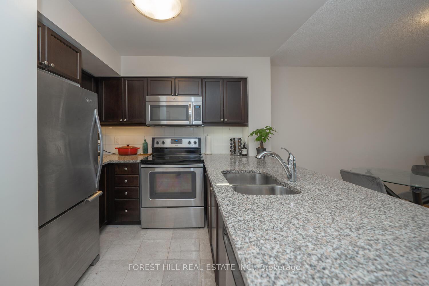 Photo 10 of Unit 1120, 25 Lower Simcoe Street, Toronto, Waterfront Communities — HOMEH