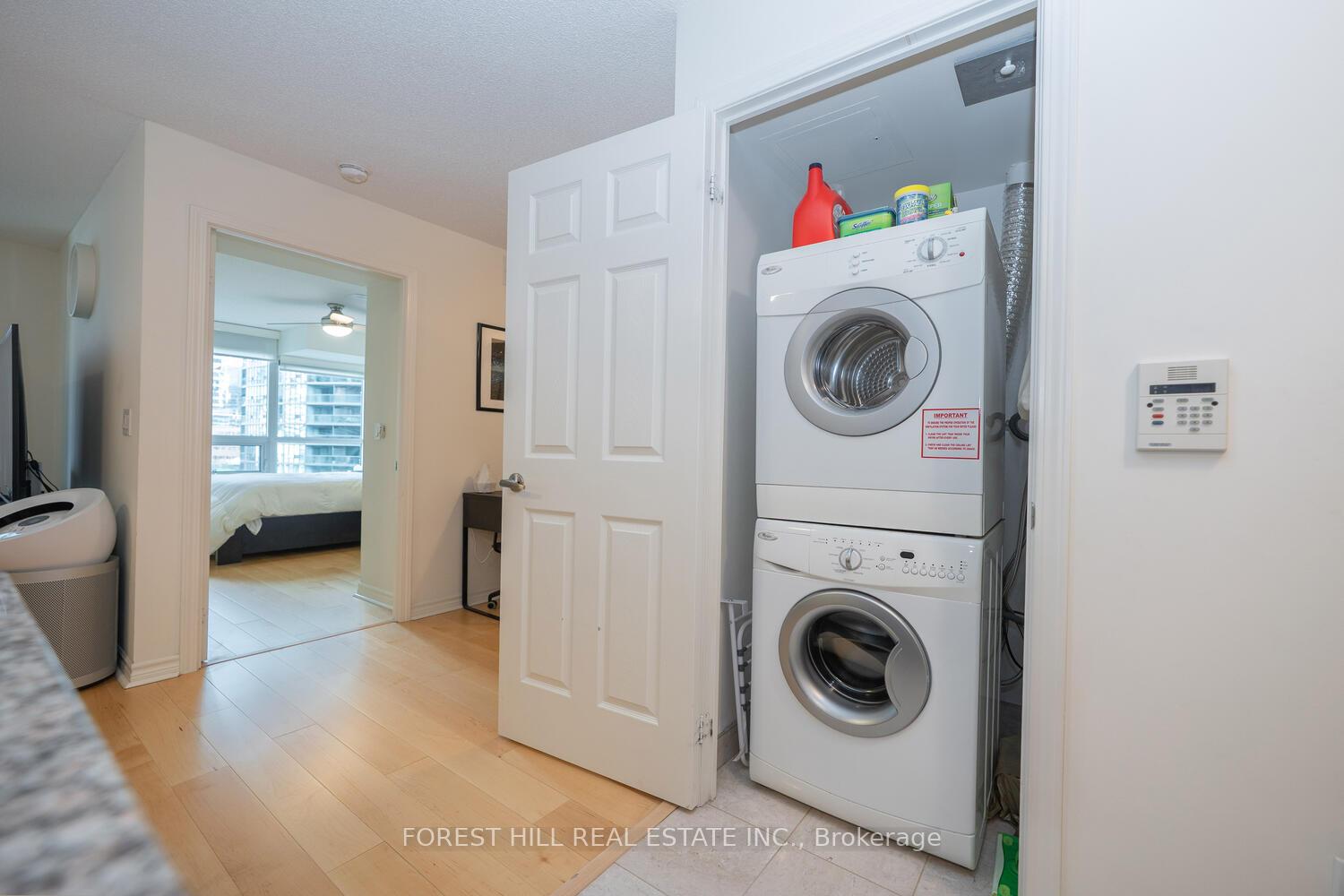 Photo 12 of Unit 1120, 25 Lower Simcoe Street, Toronto, Waterfront Communities — HOMEH