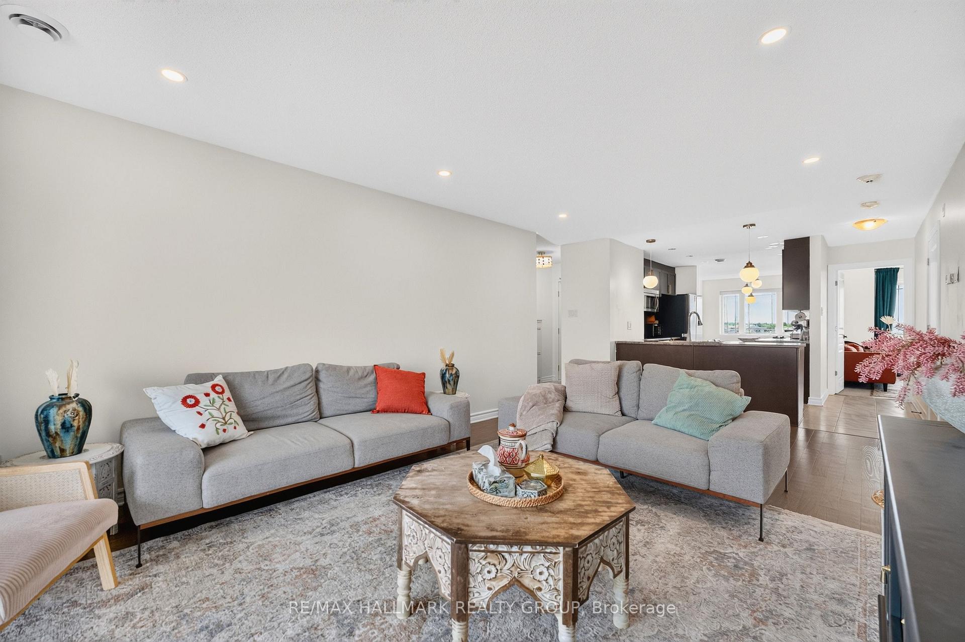 Photo 13 of Unit 7, 192 Springbeauty Avenue, Ottawa, Barrhaven - Knollsbrook — HOMEH