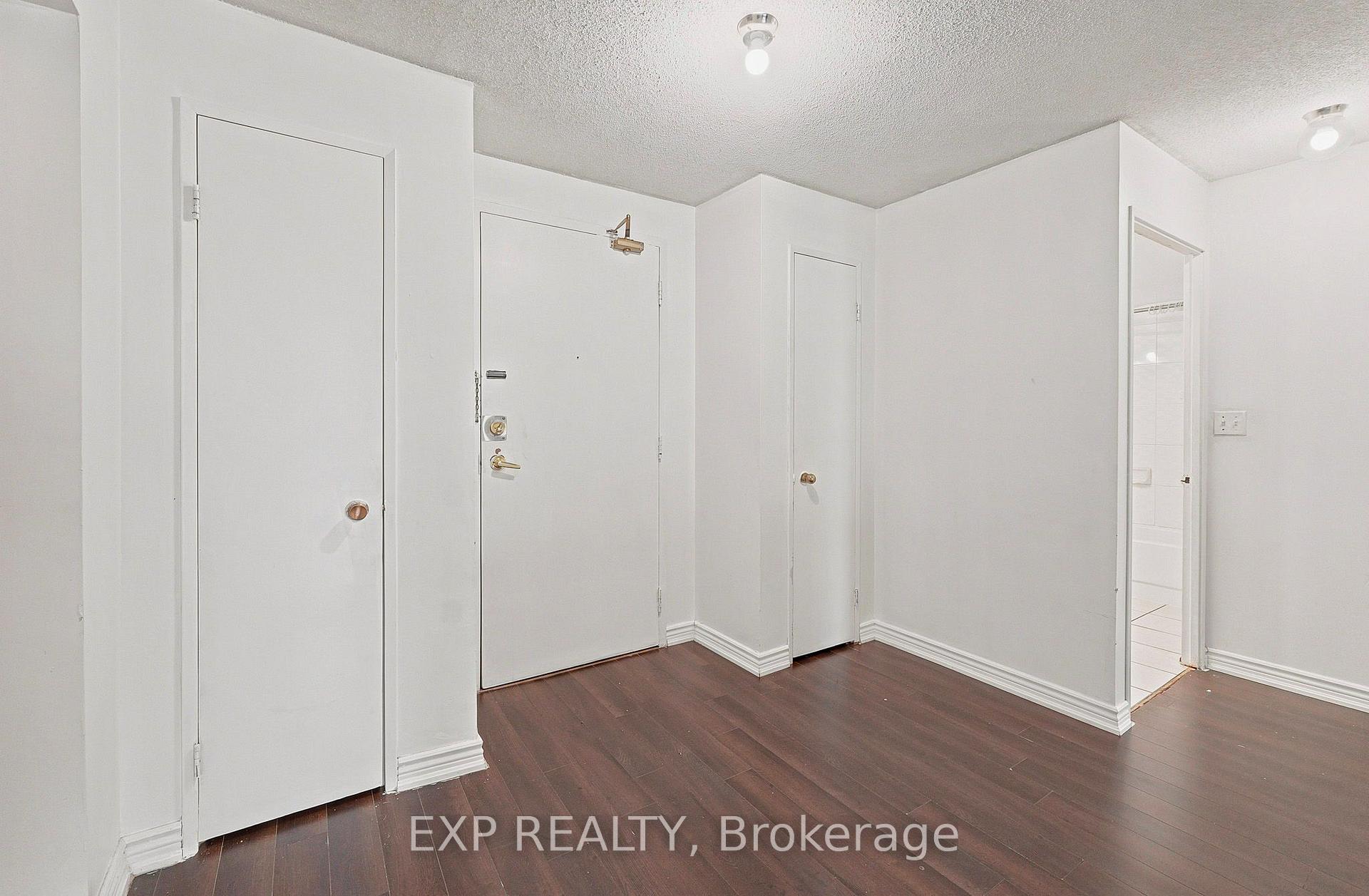 Photo 5 of Unit 1114, 155 Hillcrest Avenue, Mississauga, Cooksville — HOMEH