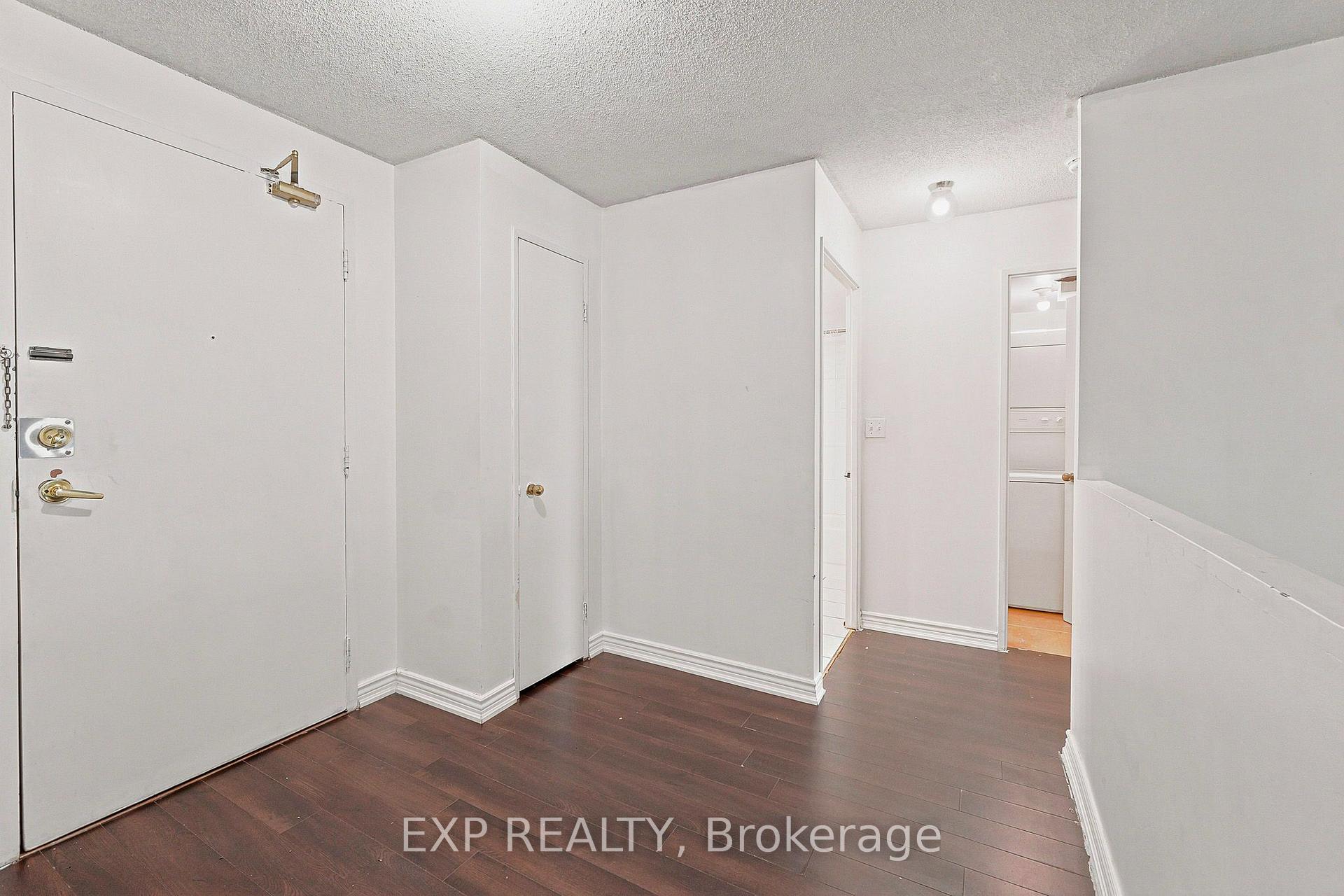 Photo 6 of Unit 1114, 155 Hillcrest Avenue, Mississauga, Cooksville — HOMEH