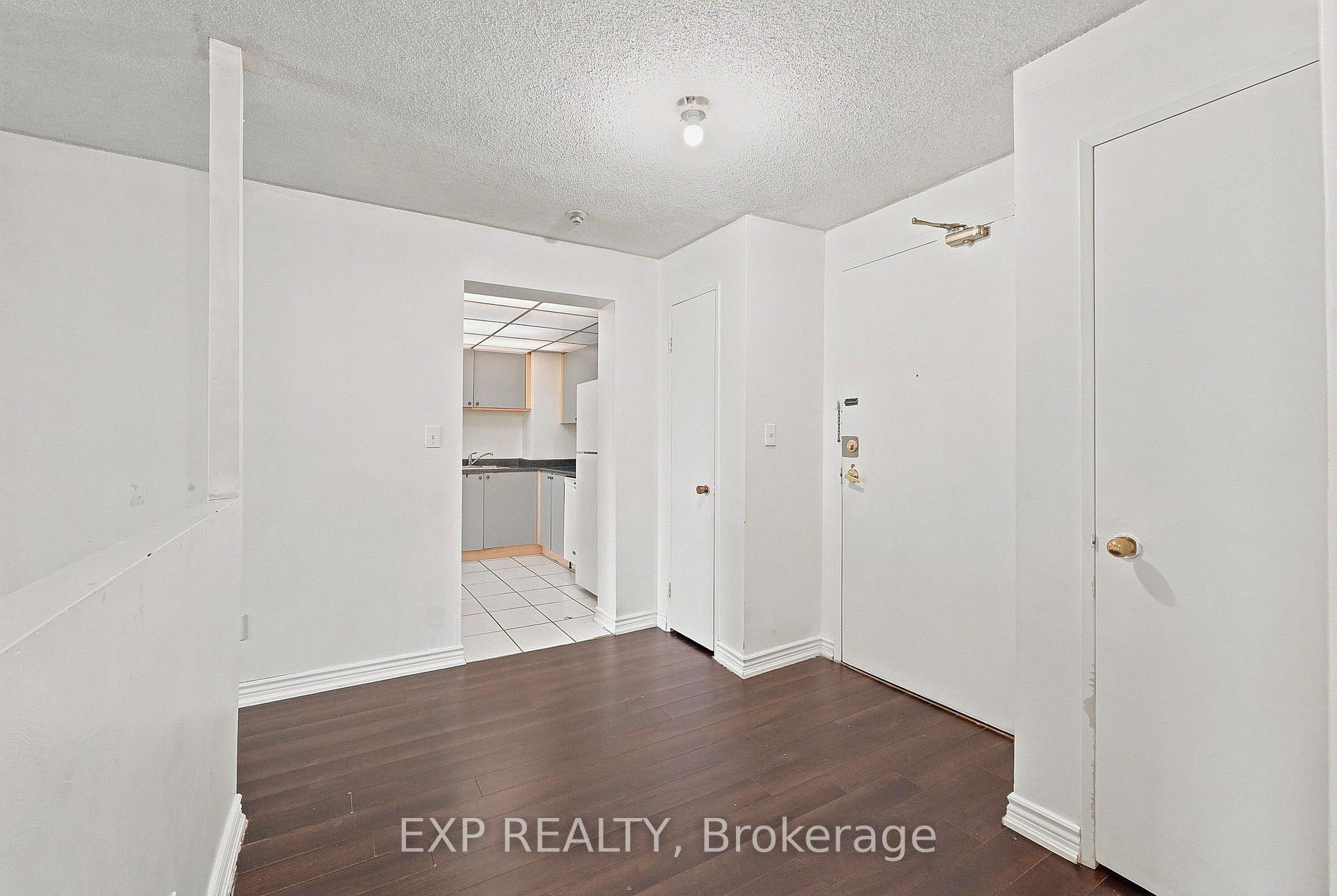 Photo 7 of Unit 1114, 155 Hillcrest Avenue, Mississauga, Cooksville — HOMEH