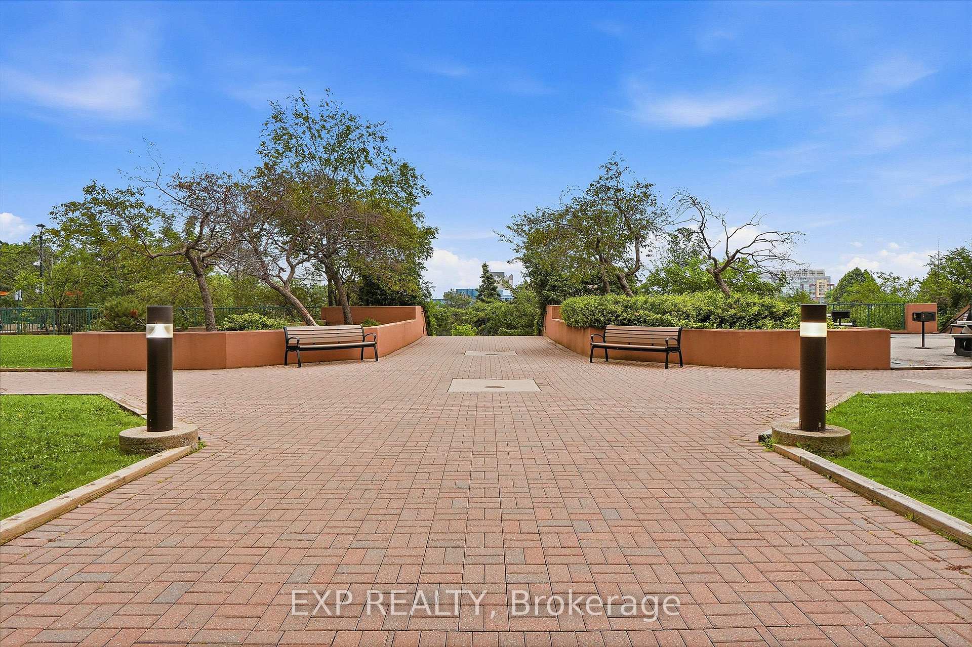 Photo 38 of Unit 1114, 155 Hillcrest Avenue, Mississauga, Cooksville — HOMEH