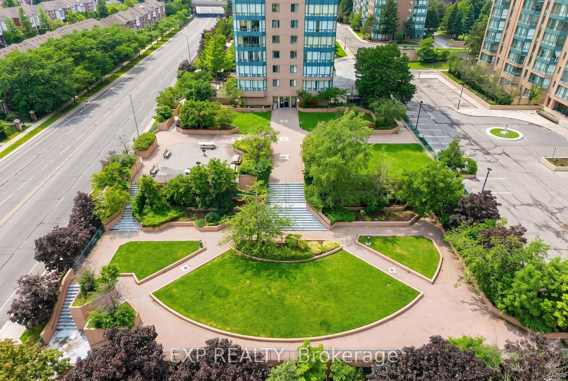Photo 48 of Unit 1114, 155 Hillcrest Avenue, Mississauga, Cooksville — HOMEH