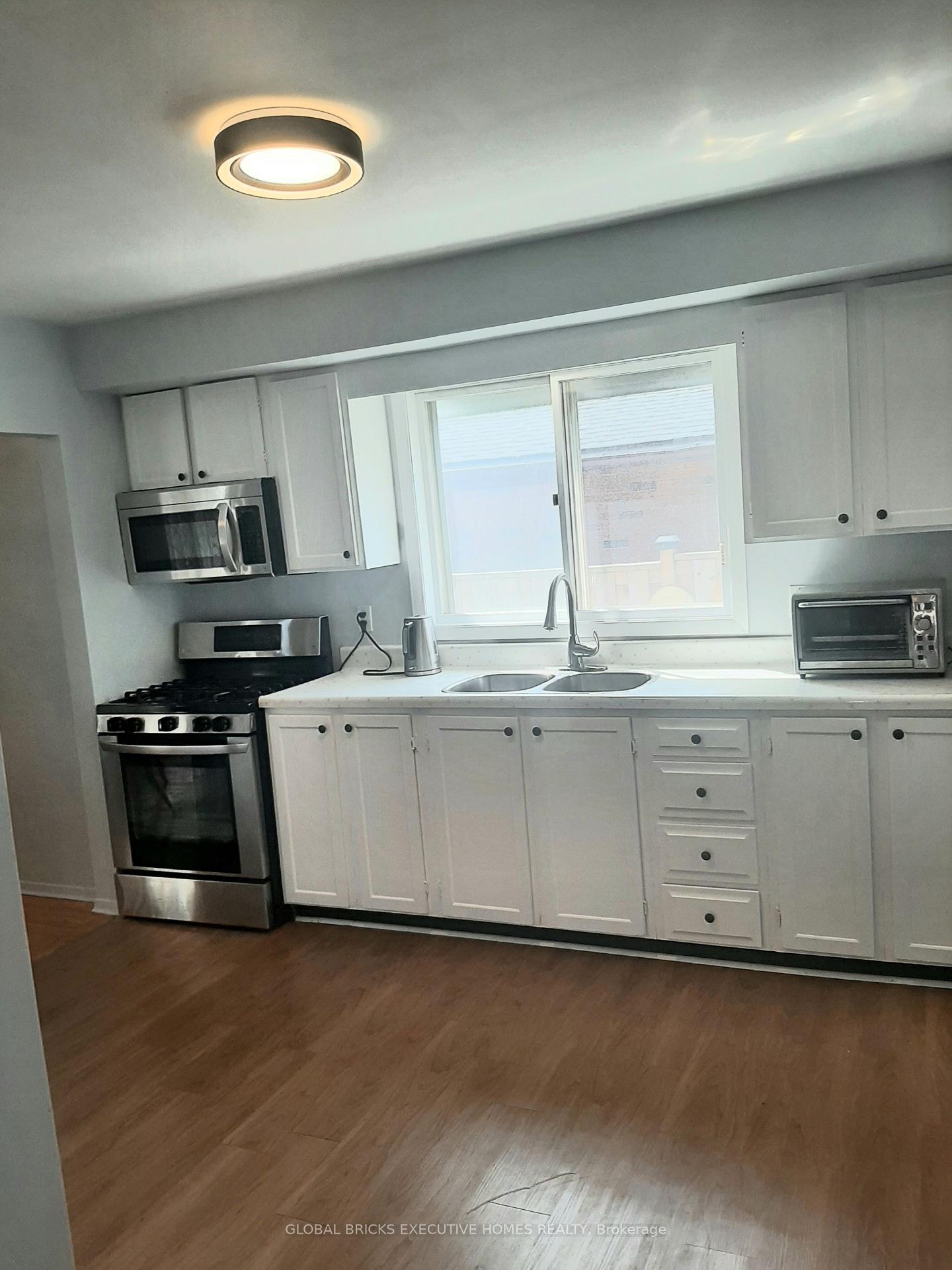 Photo 12 of 2141 Meadowbrook Road, Burlington, Mountainside — HOMEH