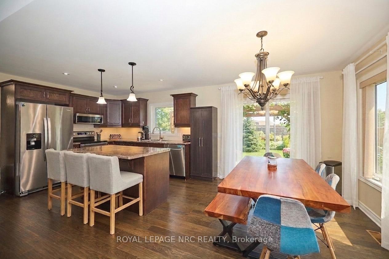 Photo 9 of 171 Classic Avenue, Welland, Lincoln/Crowland — HOMEH