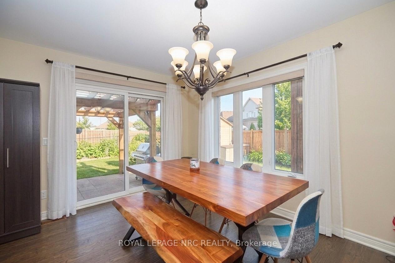 Photo 10 of 171 Classic Avenue, Welland, Lincoln/Crowland — HOMEH