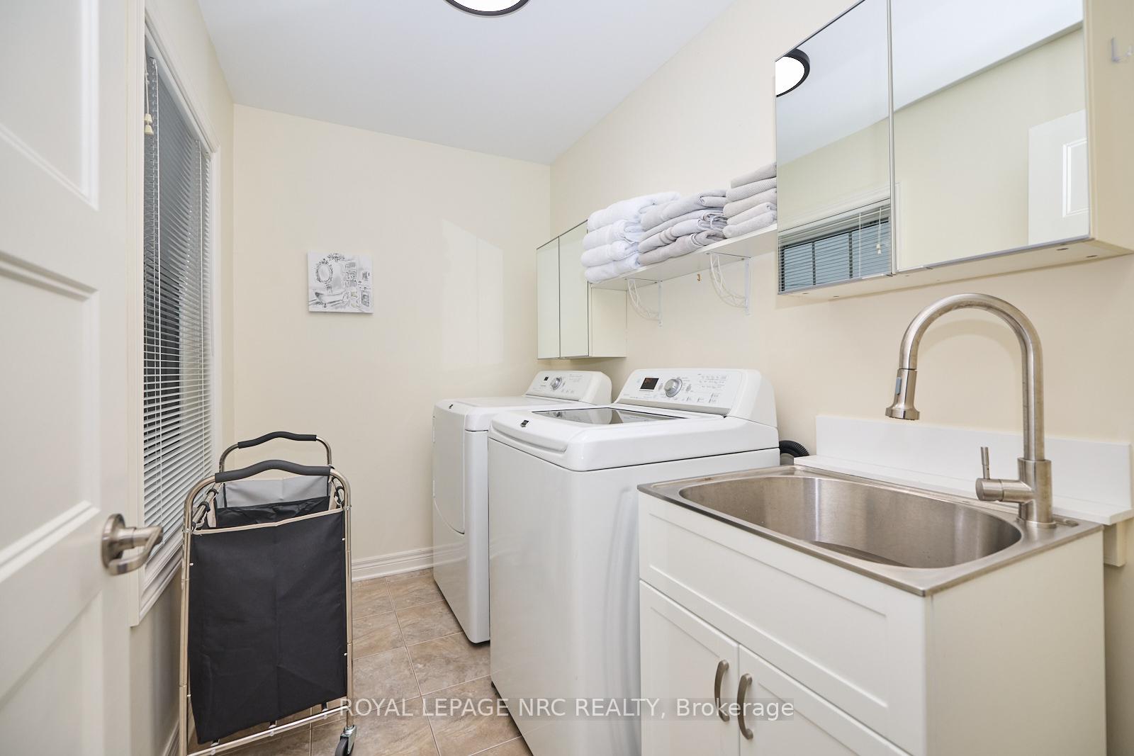 Photo 19 of 171 Classic Avenue, Welland, Lincoln/Crowland — HOMEH