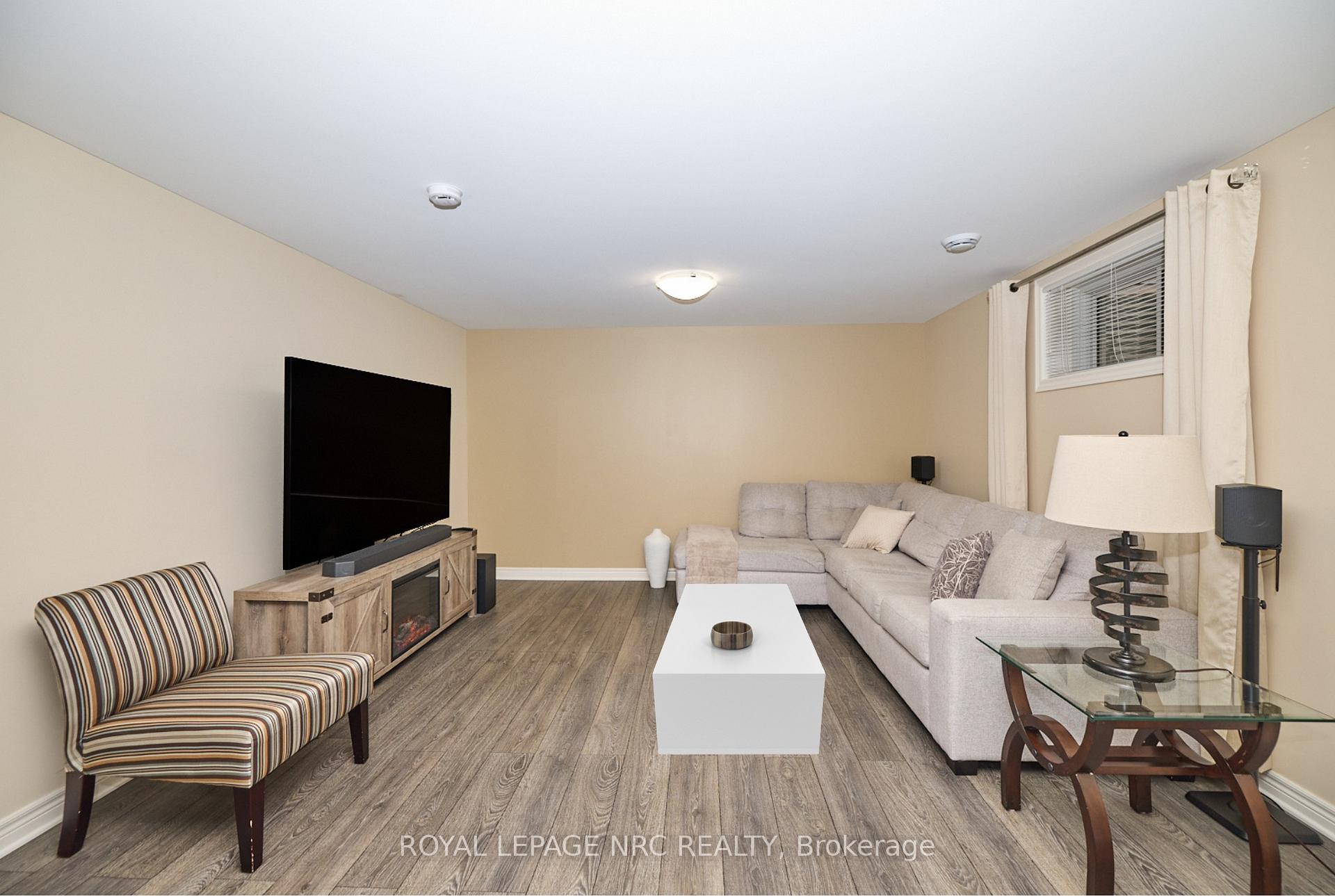 Photo 20 of 171 Classic Avenue, Welland, Lincoln/Crowland — HOMEH