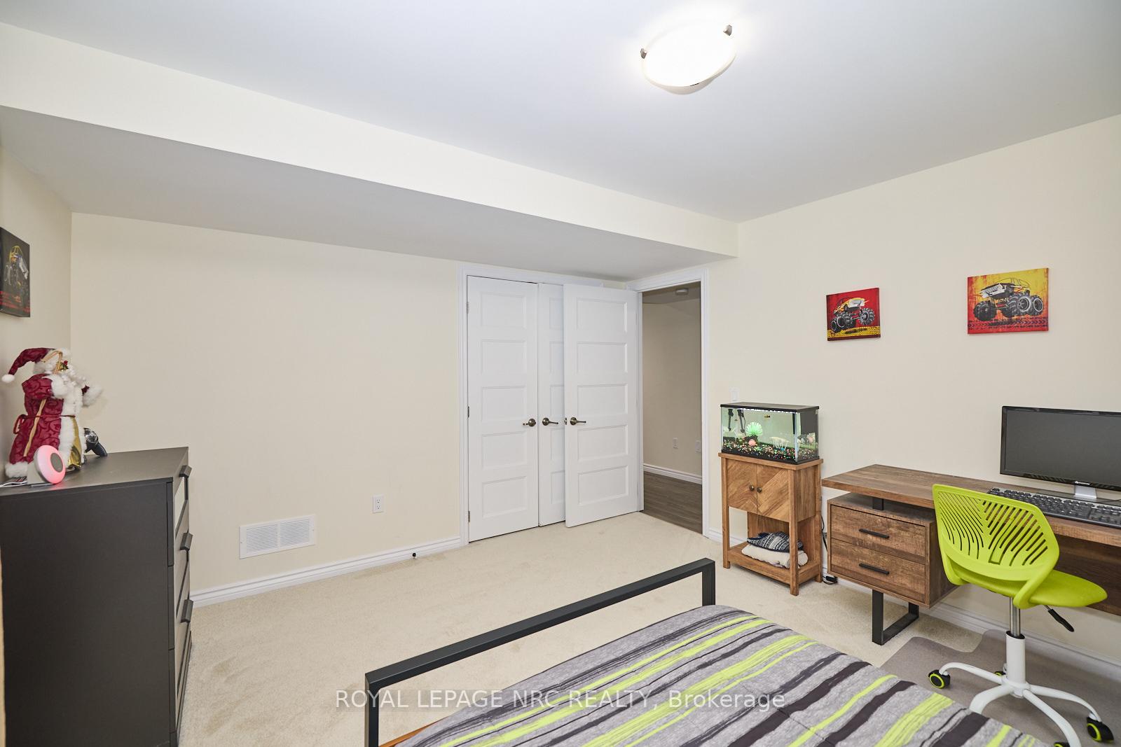 Photo 23 of 171 Classic Avenue, Welland, Lincoln/Crowland — HOMEH