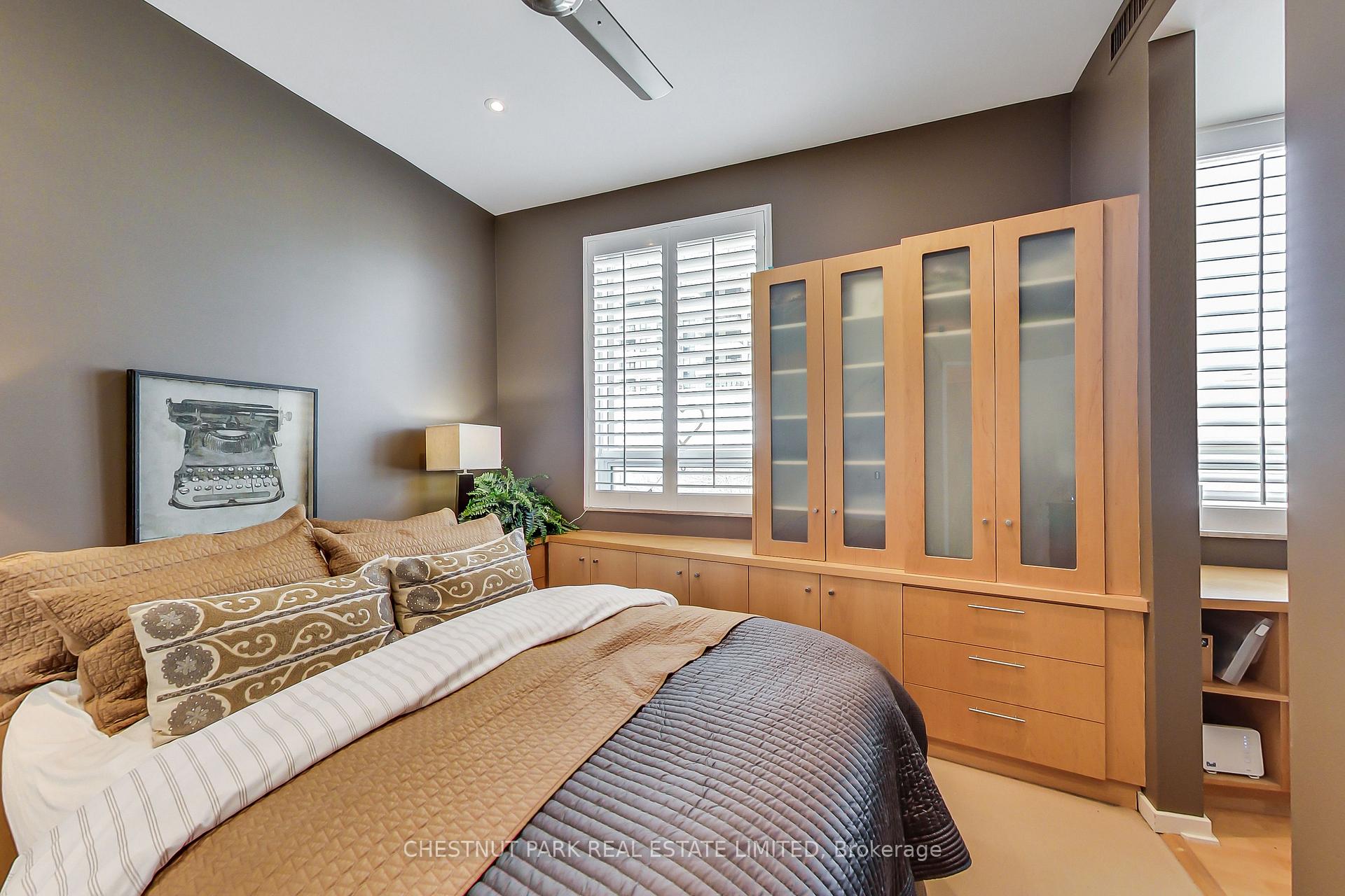 Photo 8 of Unit 44, 33 Price Street, Toronto, Rosedale-Moore Park — HOMEH