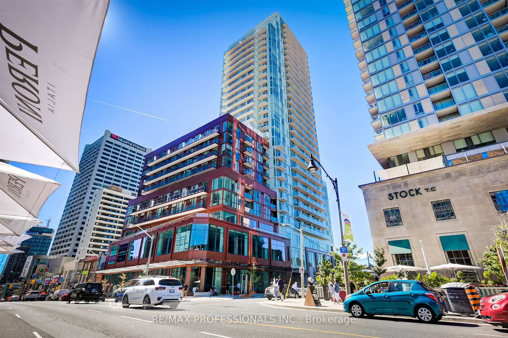 Photo 1 of Unit 1102, 33 Helendale Avenue, Toronto, Yonge-Eglinton — HOMEH