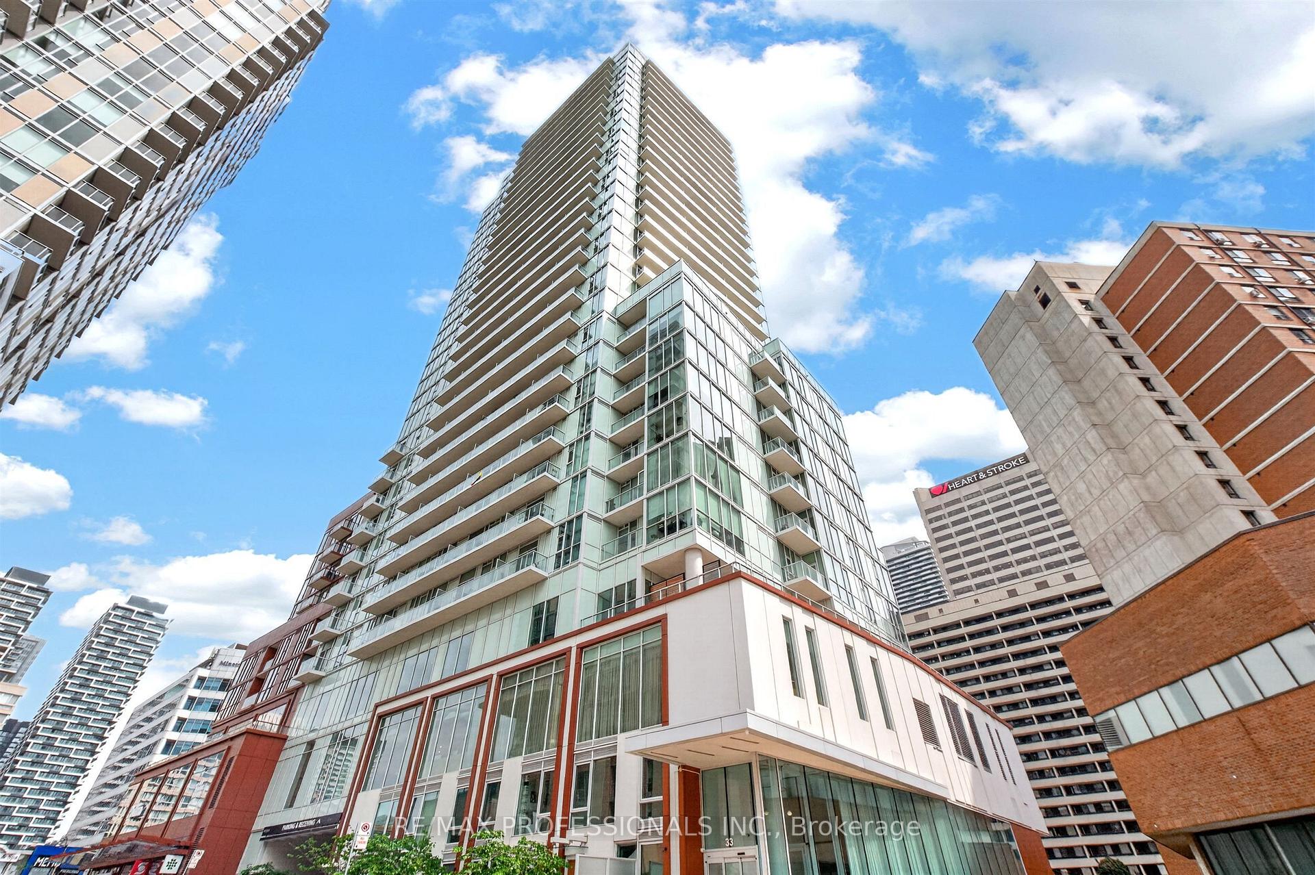 Photo 2 of Unit 1102, 33 Helendale Avenue, Toronto, Yonge-Eglinton — HOMEH