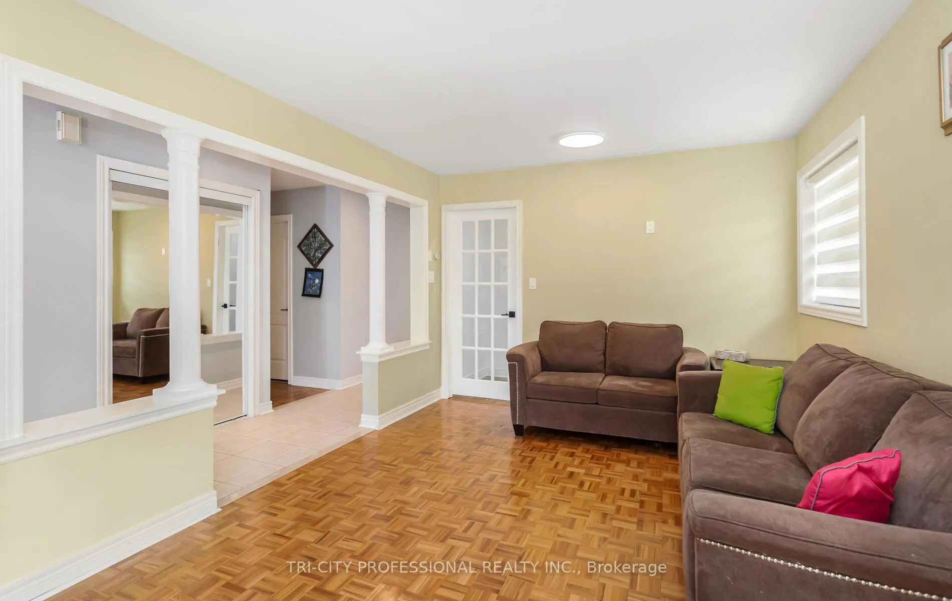 Photo 11 of 18 Trailview Lane, Caledon, Bolton West — HOMEH