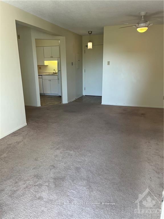 Photo 4 of Unit 205, 325 Centrum Boulevard, Ottawa, Bilberry Creek/Queenswood Heights — HOMEH