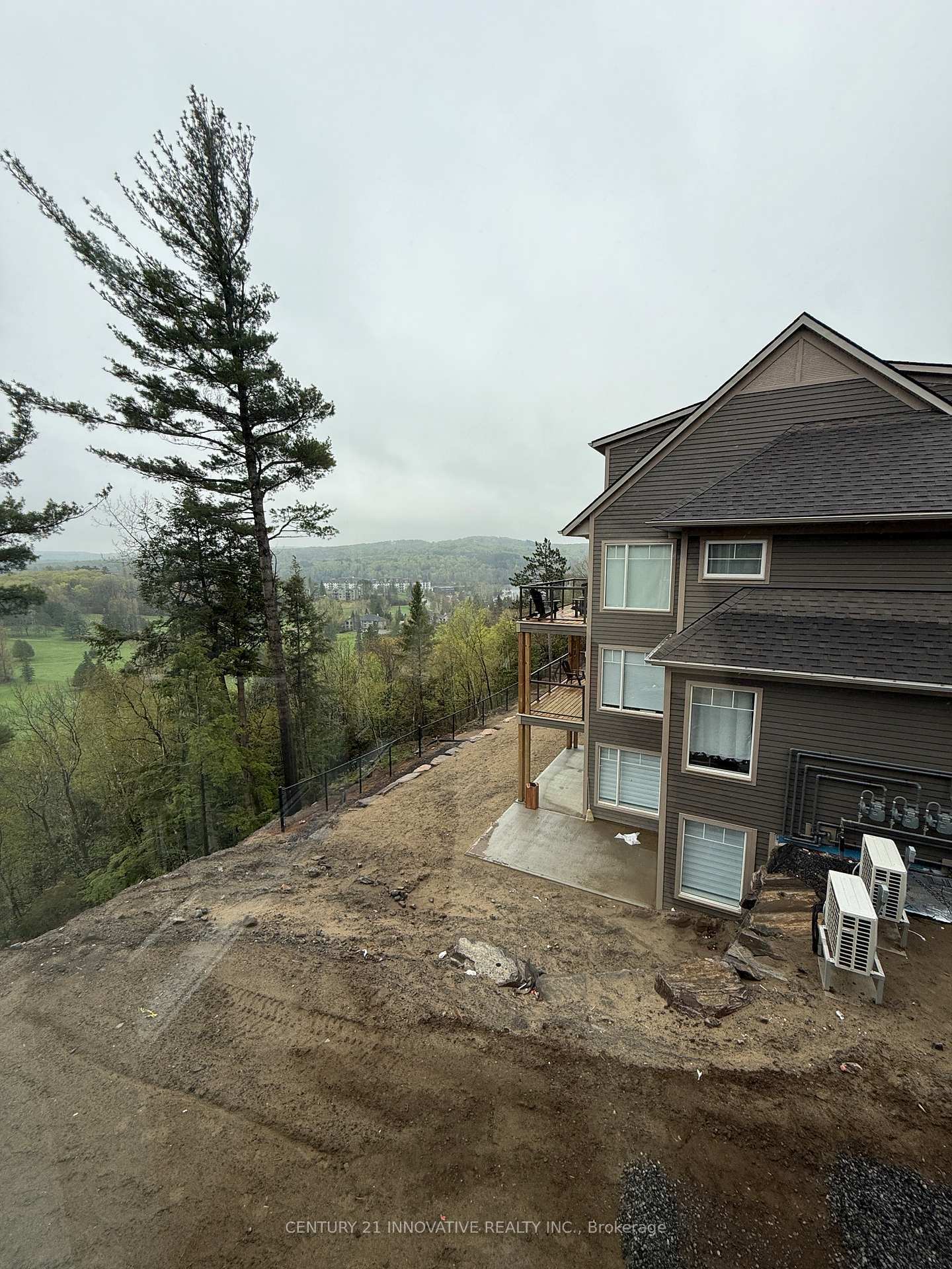 Photo of Unit 101, 3 Tree Tops Lane