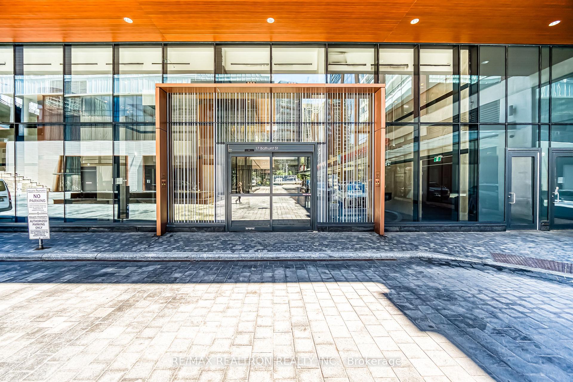 Photo 2 of Unit 2603, 17 Bathurst Street, Toronto, Waterfront Communities — HOMEH
