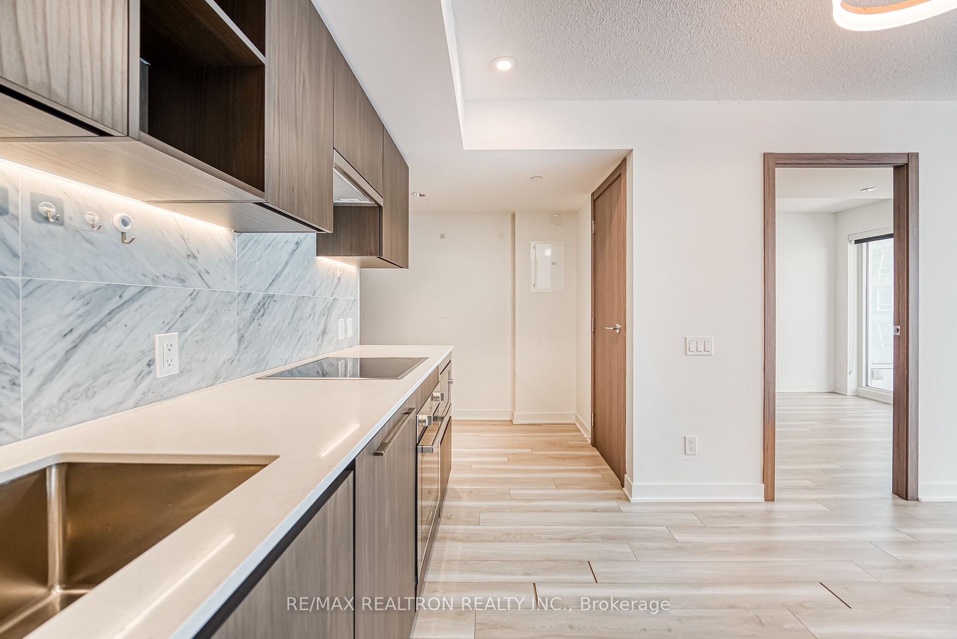 Photo 12 of Unit 2603, 17 Bathurst Street, Toronto, Waterfront Communities — HOMEH