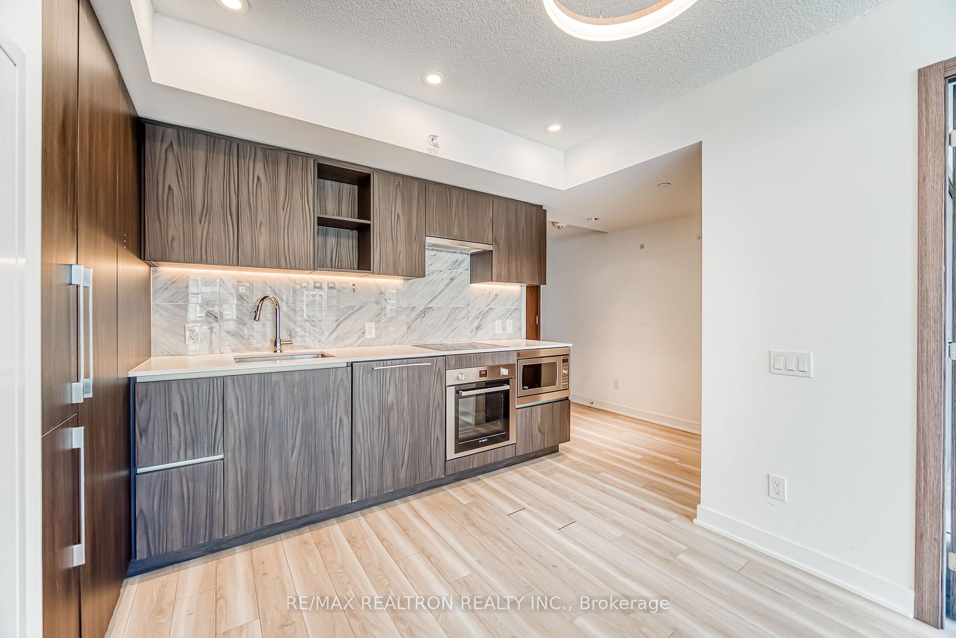 Photo 13 of Unit 2603, 17 Bathurst Street, Toronto, Waterfront Communities — HOMEH