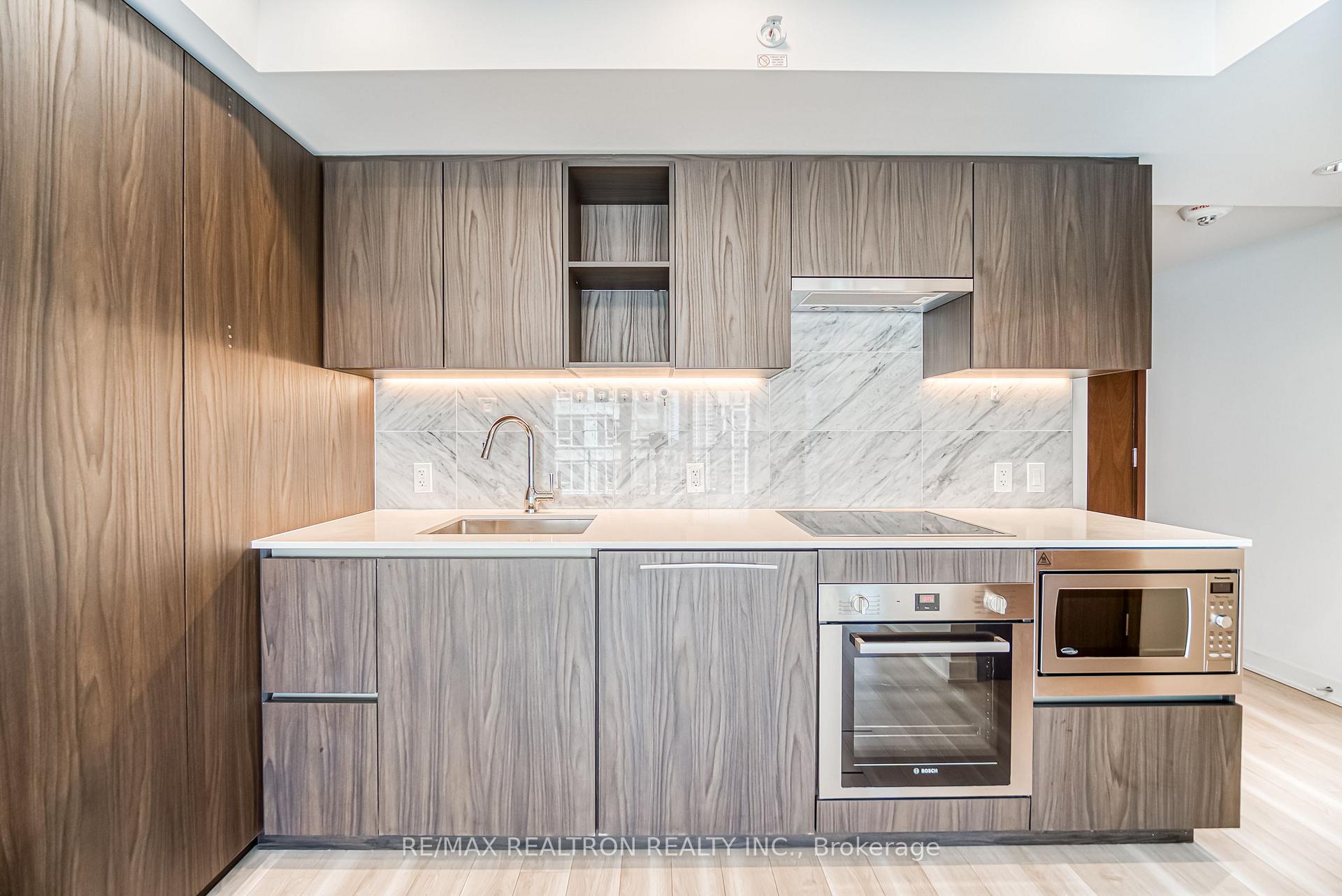 Photo 14 of Unit 2603, 17 Bathurst Street, Toronto, Waterfront Communities — HOMEH