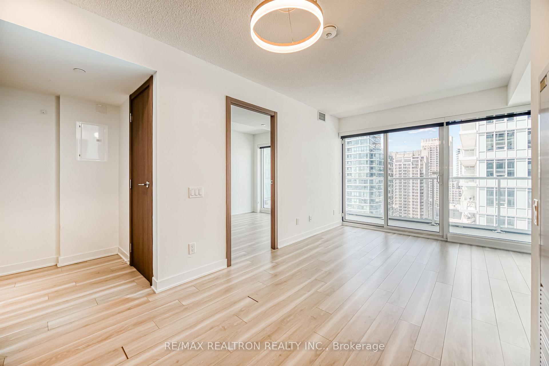 Photo 18 of Unit 2603, 17 Bathurst Street, Toronto, Waterfront Communities — HOMEH