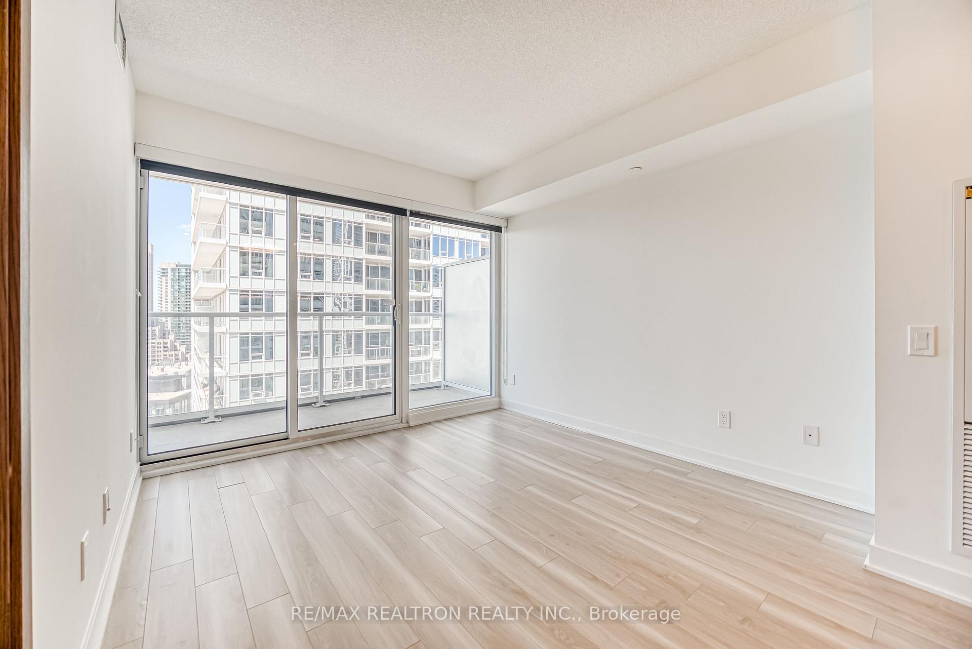 Photo 21 of Unit 2603, 17 Bathurst Street, Toronto, Waterfront Communities — HOMEH