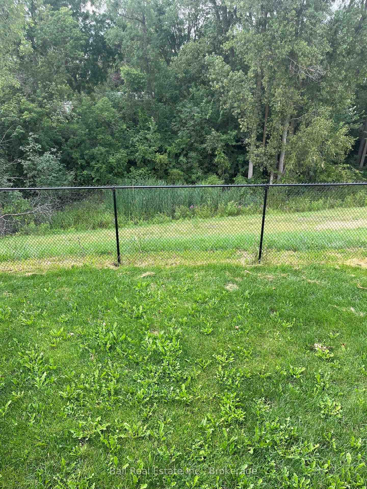 Photo 32 of 13 Carrick Street S, Stirling-Rawdon, Stirling Ward — HOMEH