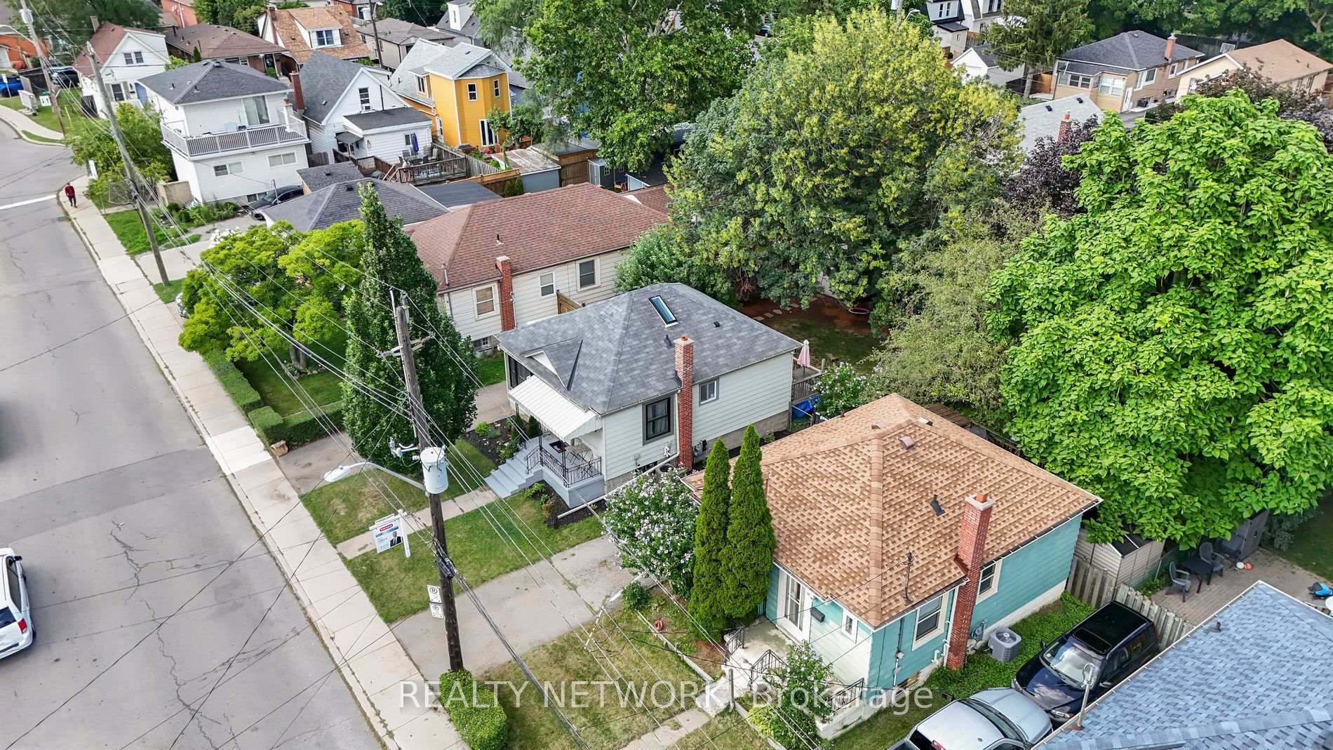 Photo 2 of 197 Crockett Street, Hamilton, Eastmount — HOMEH