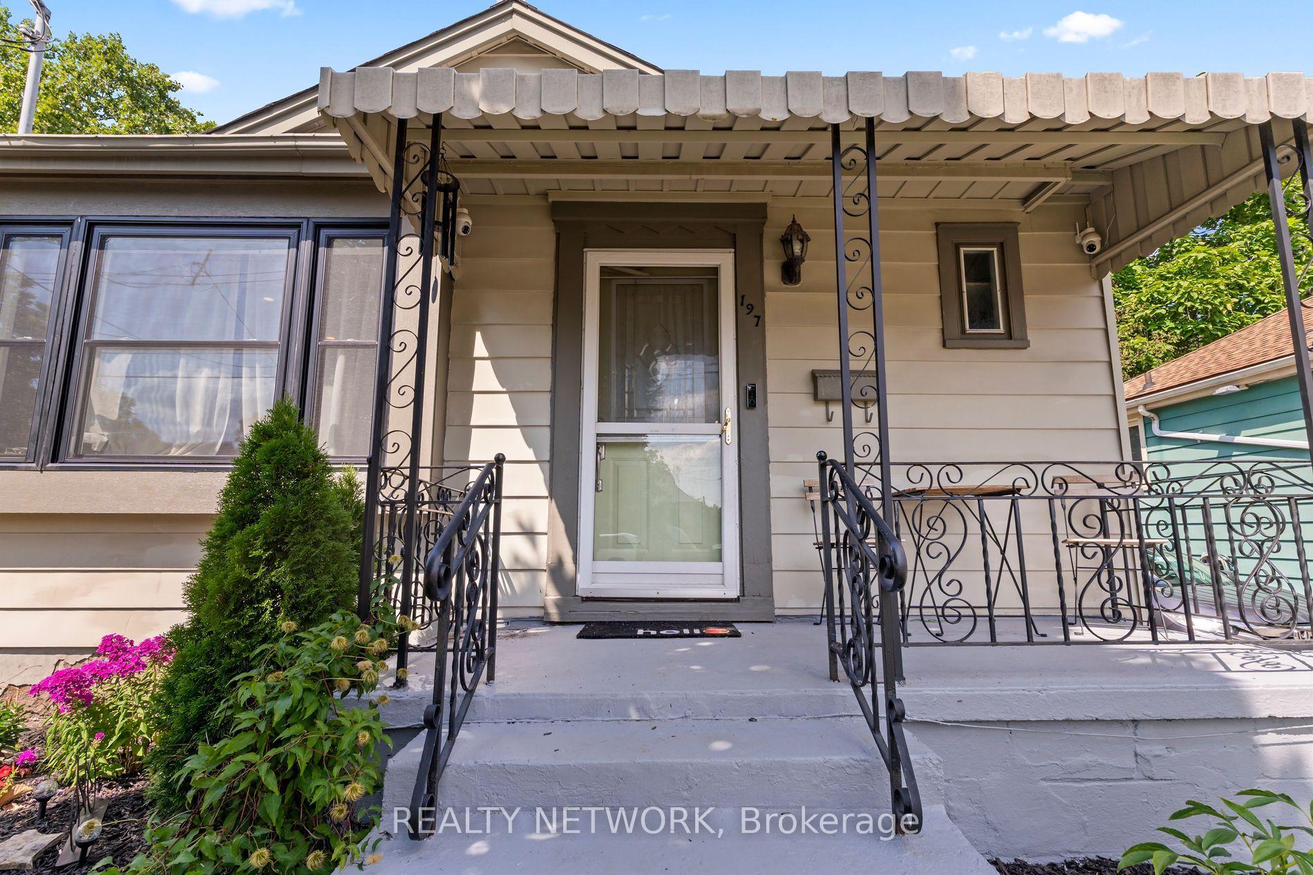 Photo 5 of 197 Crockett Street, Hamilton, Eastmount — HOMEH