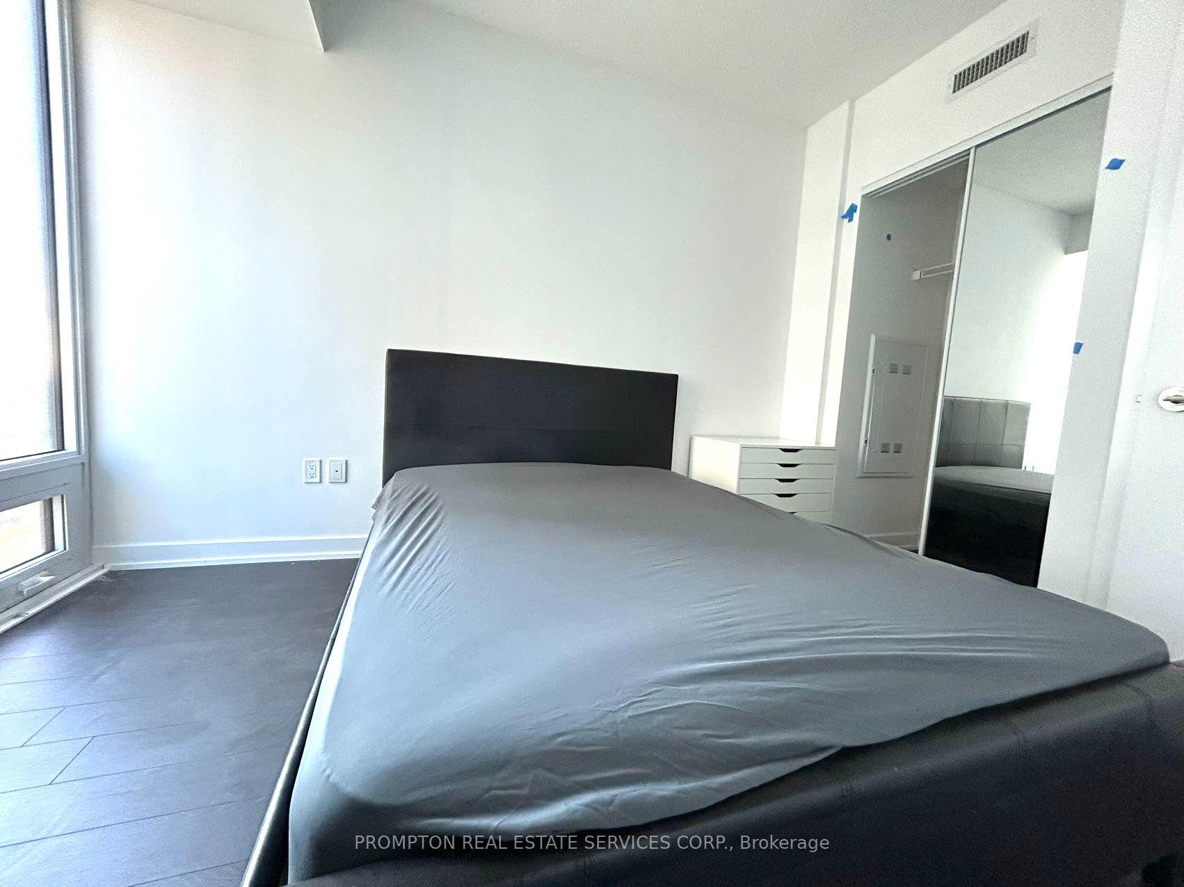 Photo 5 of Unit 2806, 238 Simcoe Street, Toronto, Kensington-Chinatown — HOMEH