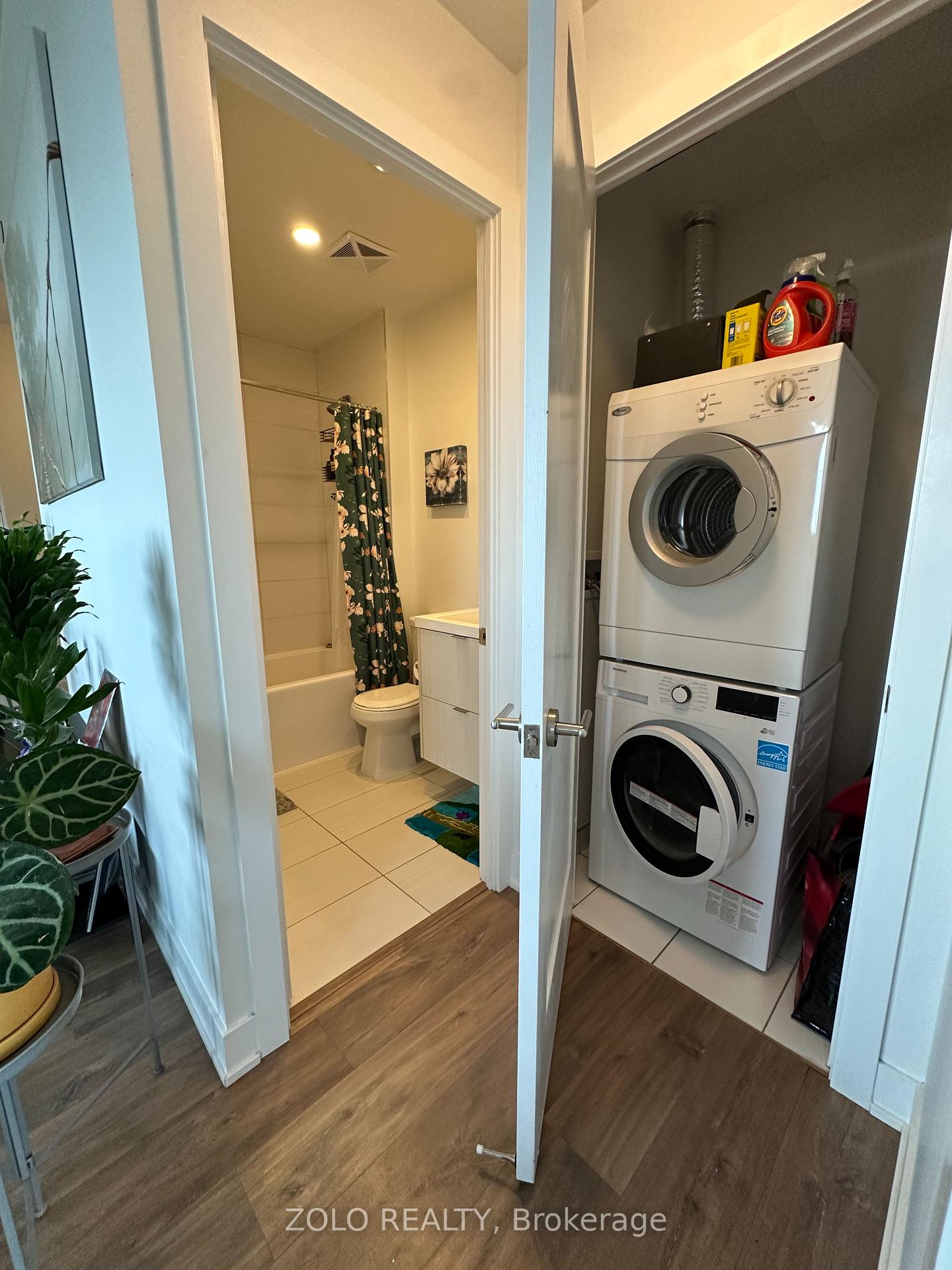 Photo 17 of Unit 1105, 38 Cameron Street, Toronto, Kensington-Chinatown — HOMEH