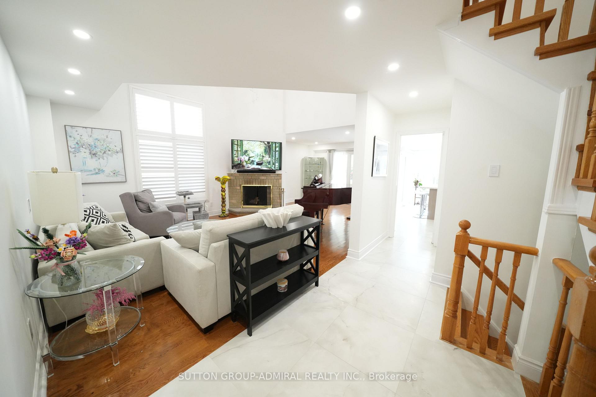 Photo 9 of 33 Wilderness Drive, Scarborough, Milliken — HOMEH